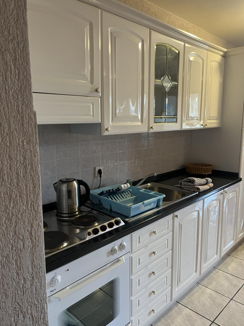 2 bedroom apartment in Malinska-Dubašnica, Croatia – 103699