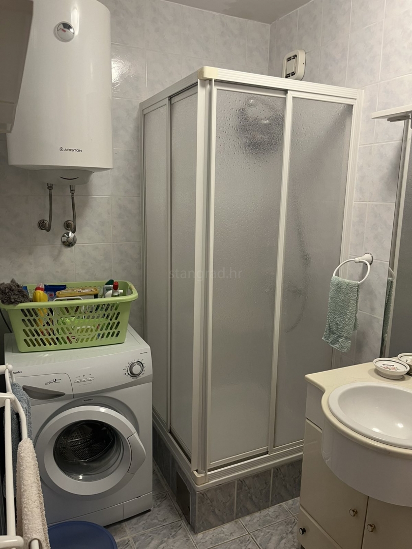2 bedroom apartment in Malinska-Dubašnica, Croatia – 103699