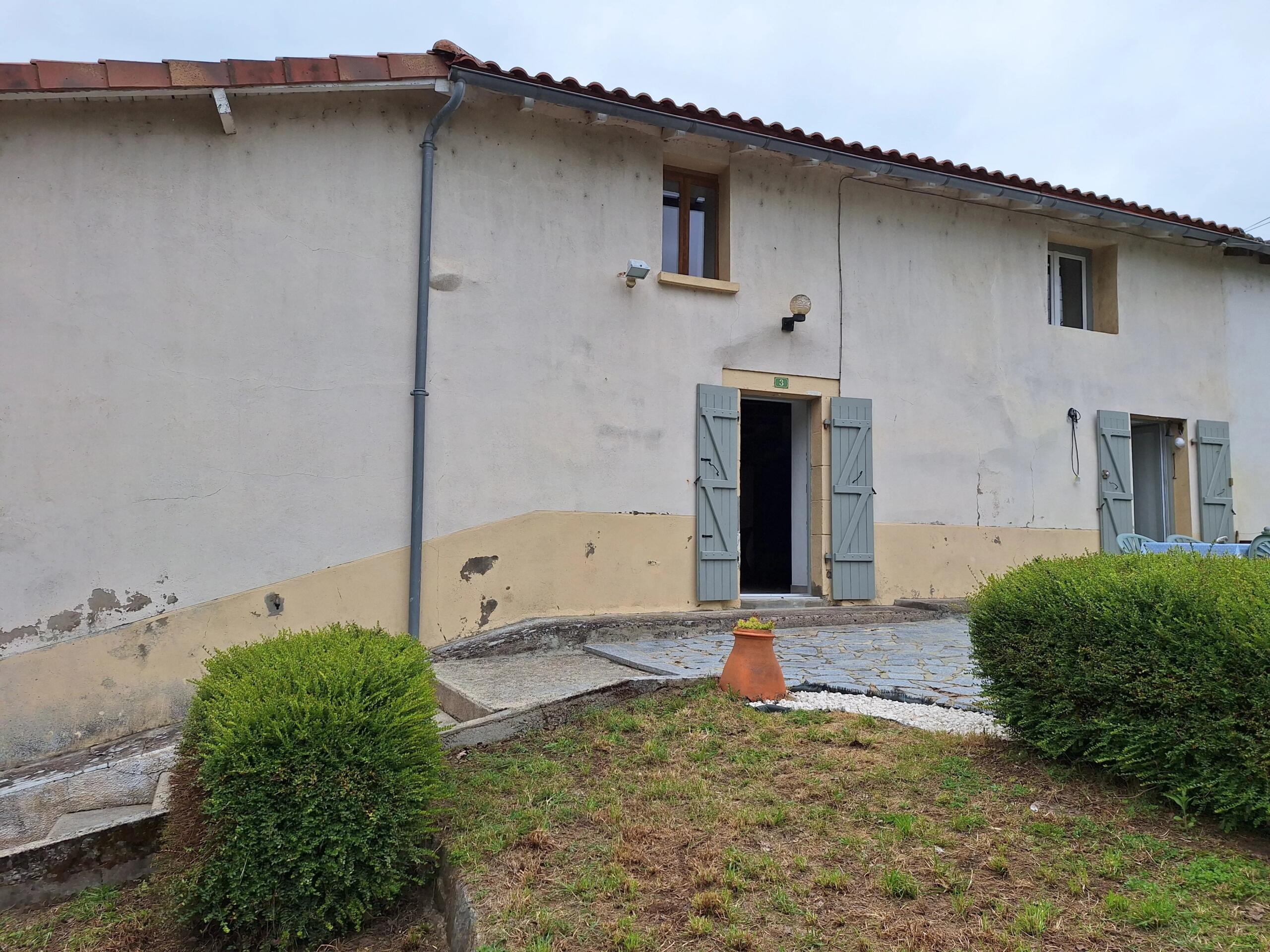 Delightful renovated country home, Poitou-Charentes – France – BVI85785