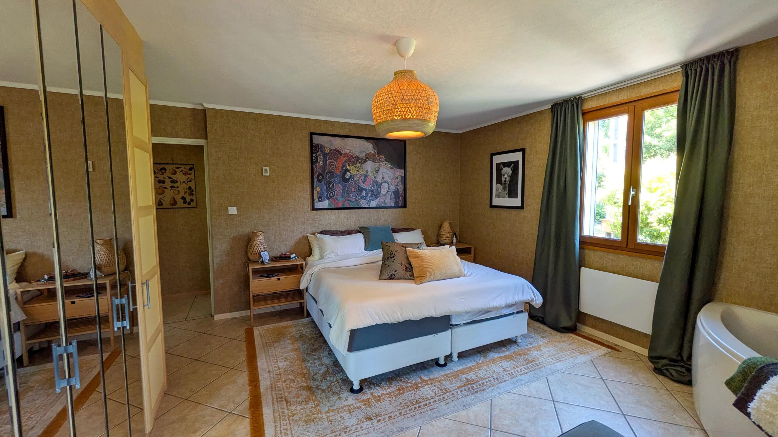 Exceptional Countryside Home with Pool,  Hot Tub and Panoramic Views Near Cahors, Midi-Pyrénées – France – BVI86282