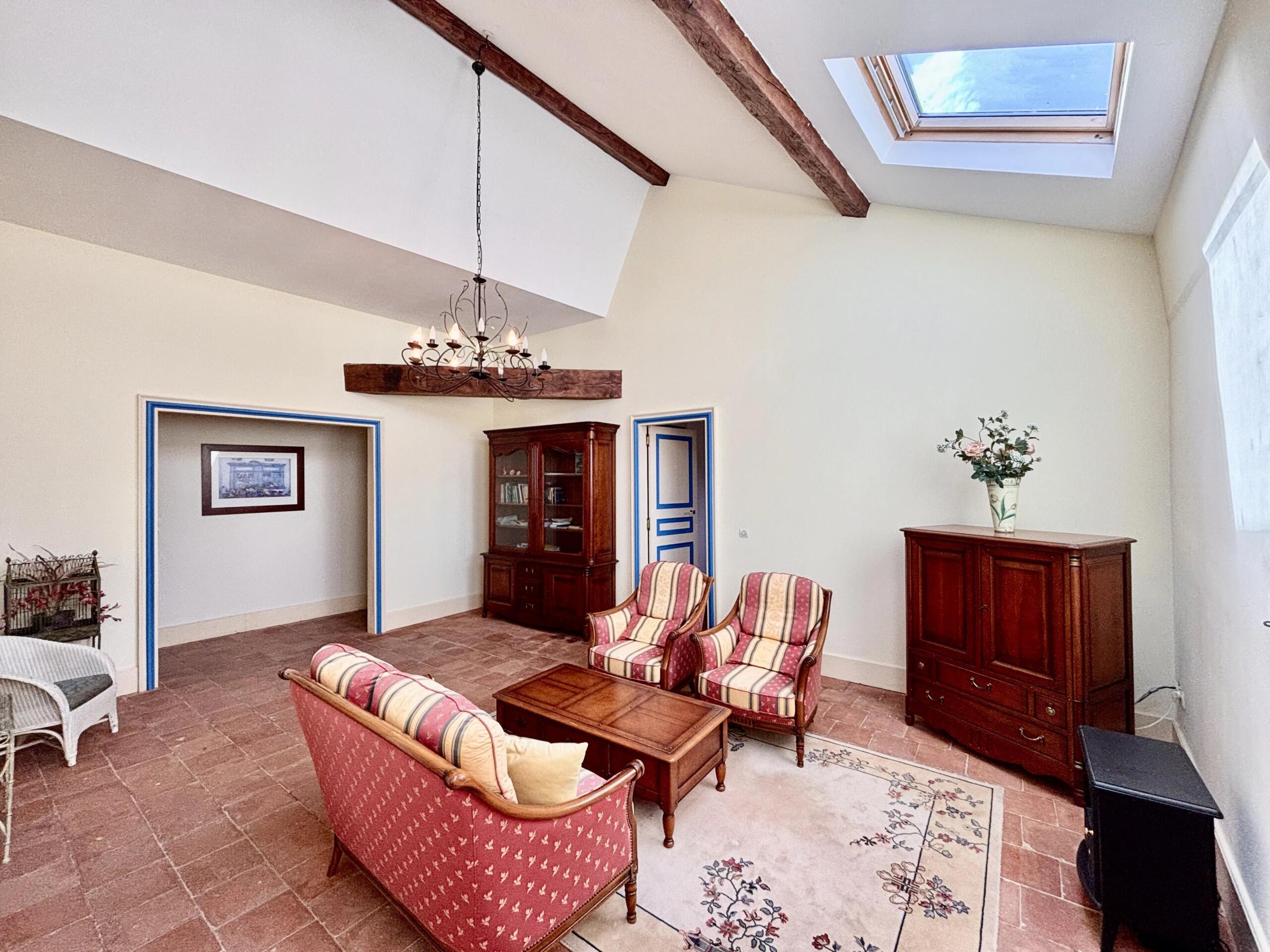 Beautiful Character Apartment set within a historic Château, Languedoc-Roussillon – France – BVI86033
