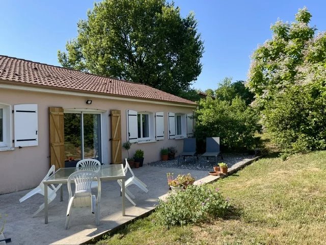 Exquisite bungalow in Oradour-sur-Vayres, Limousin – France – BVI86081