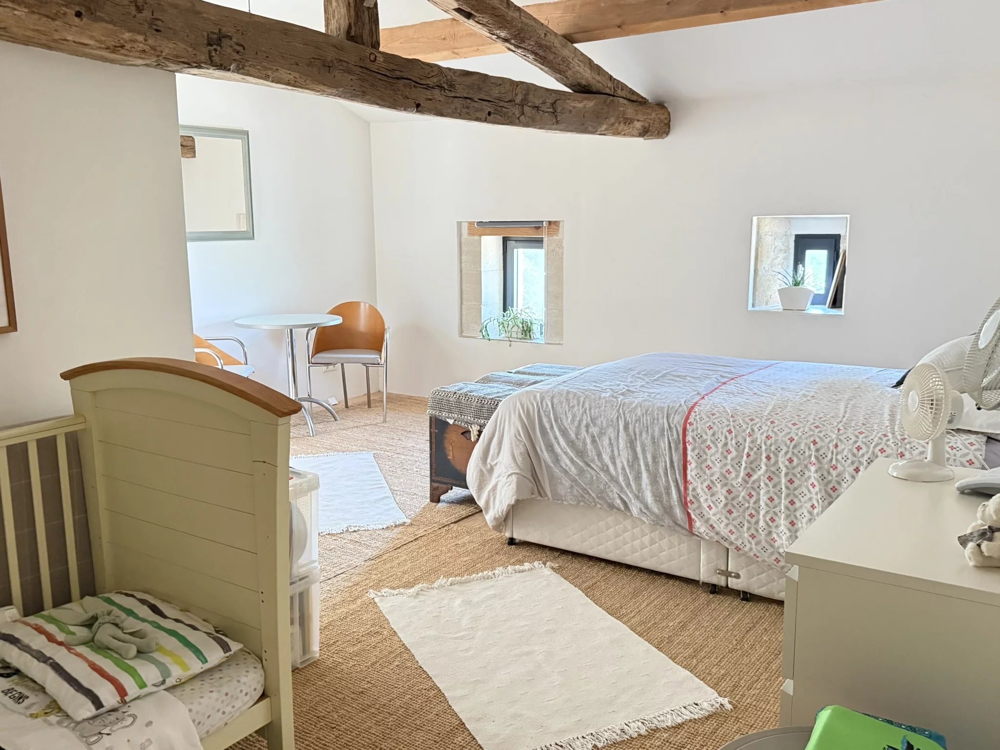 Versatile Home with Rental Potential Gardens and Pool, Aquitaine – France – BVI85270