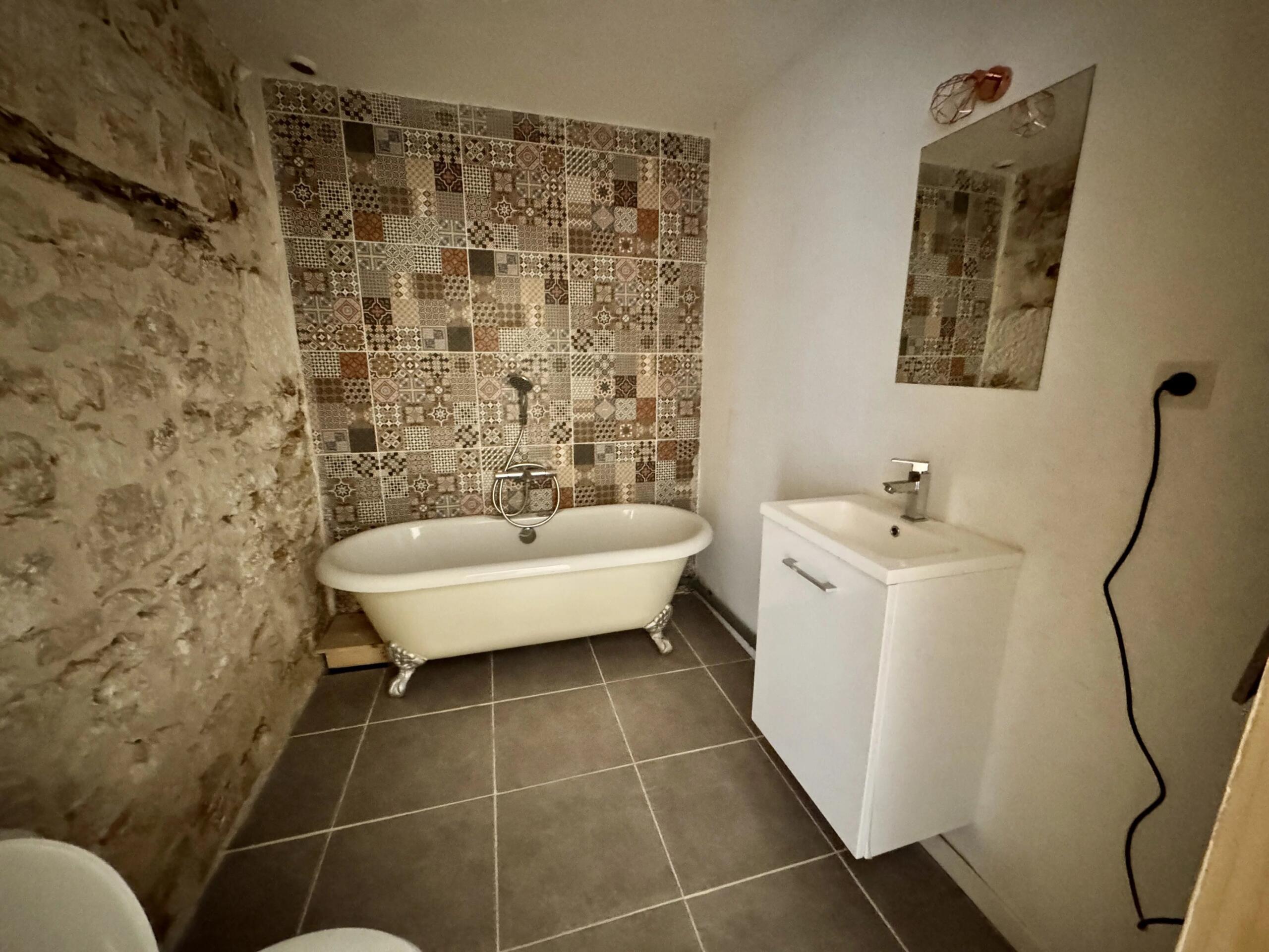 Charming village house, Aquitaine – France – BVI85094