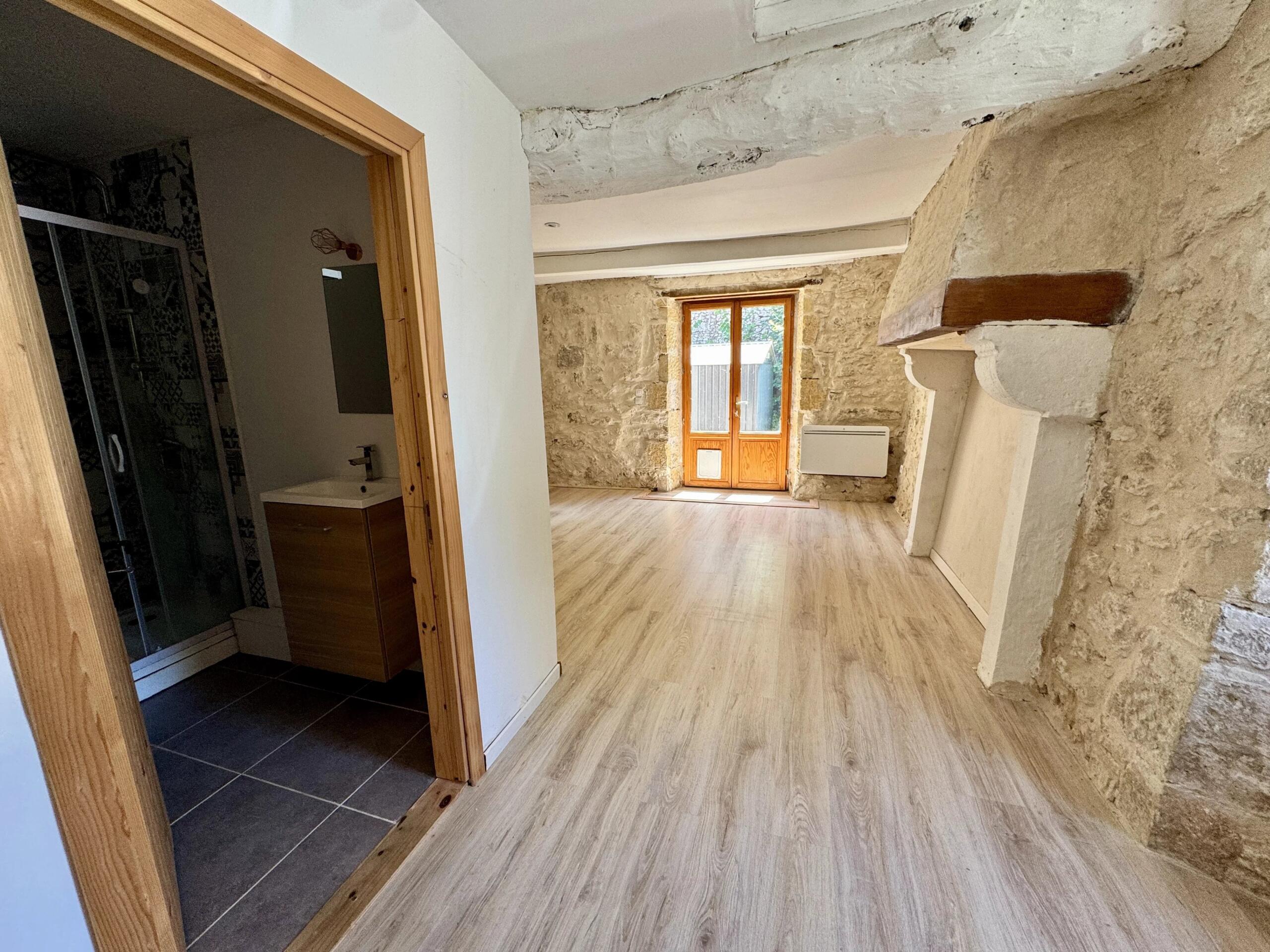 Charming village house, Aquitaine – France – BVI85094