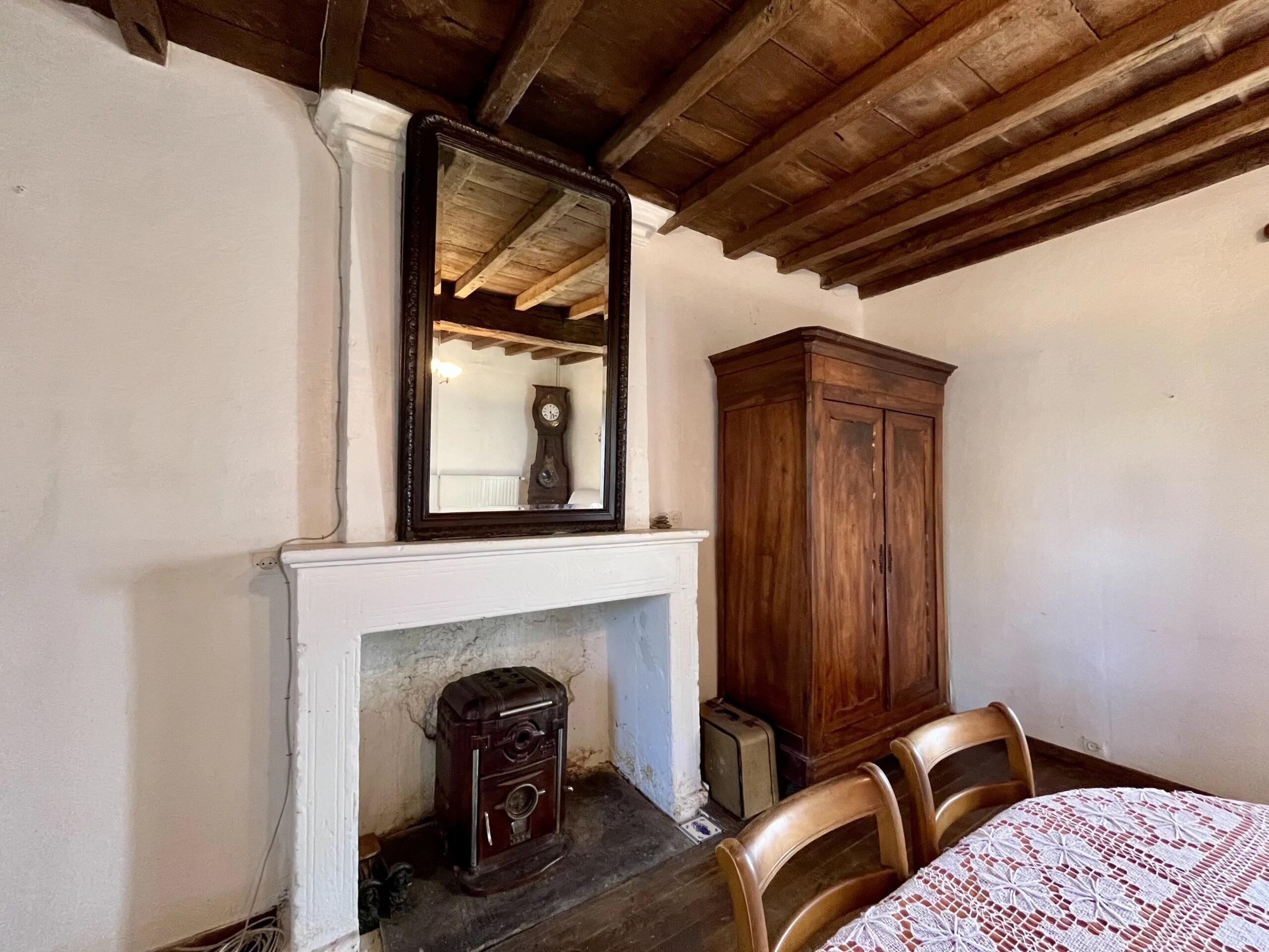 Traditional farmhouse with large barn and outbuildings, Aquitaine – France – BVI83570