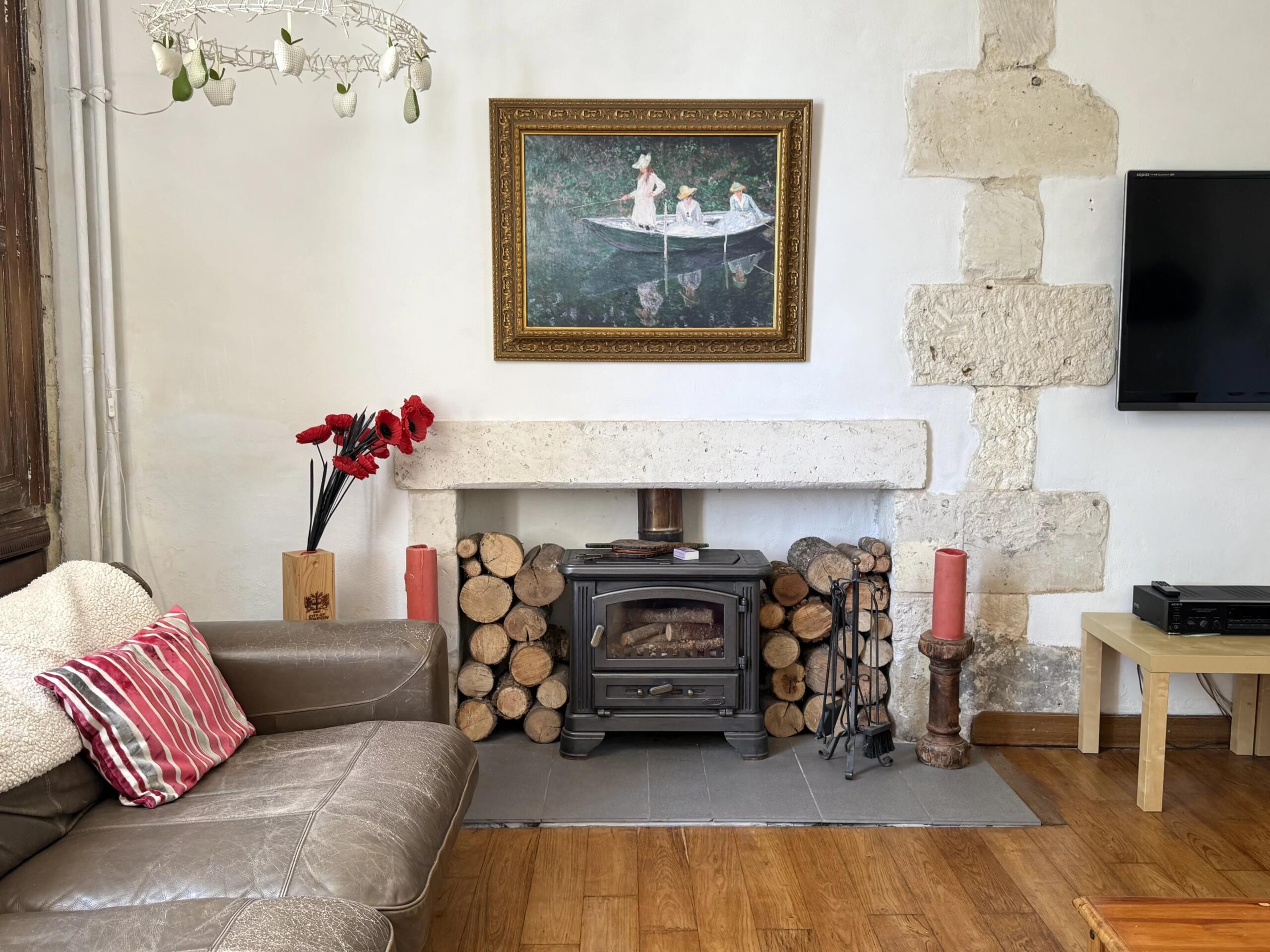 Exceptional Riverside Manor Estate with Guest Cottage, Outbuildings and Land, Poitou-Charentes – France – BVI85330