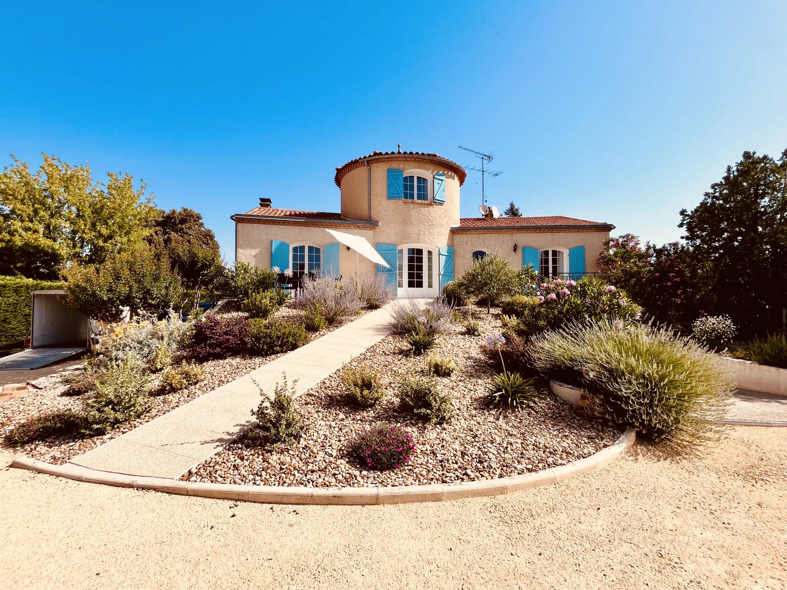 Provençal-Style Villa with Pool in Bergerac, Aquitaine – France – BVI85765