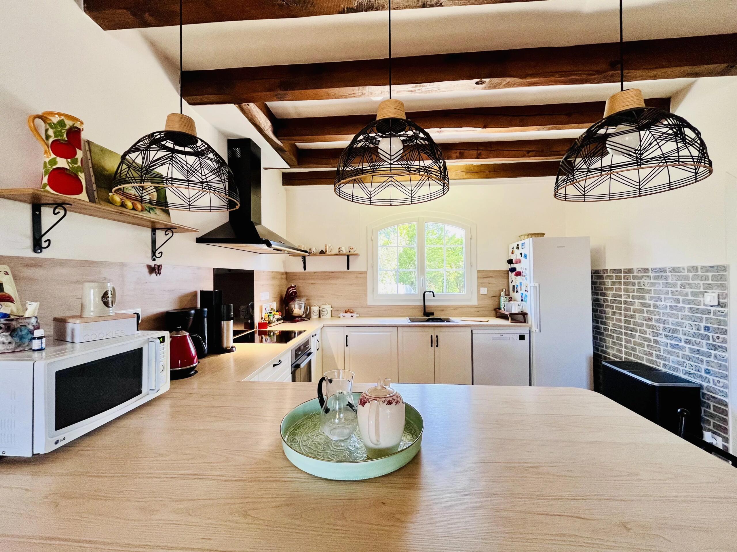 Provençal-Style Villa with Pool in Bergerac, Aquitaine – France – BVI85765
