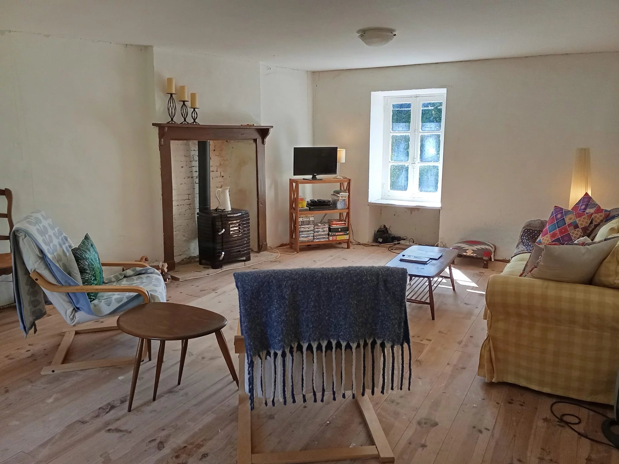 Hamlet house with garage and large garden, Centre – France – BVI85691