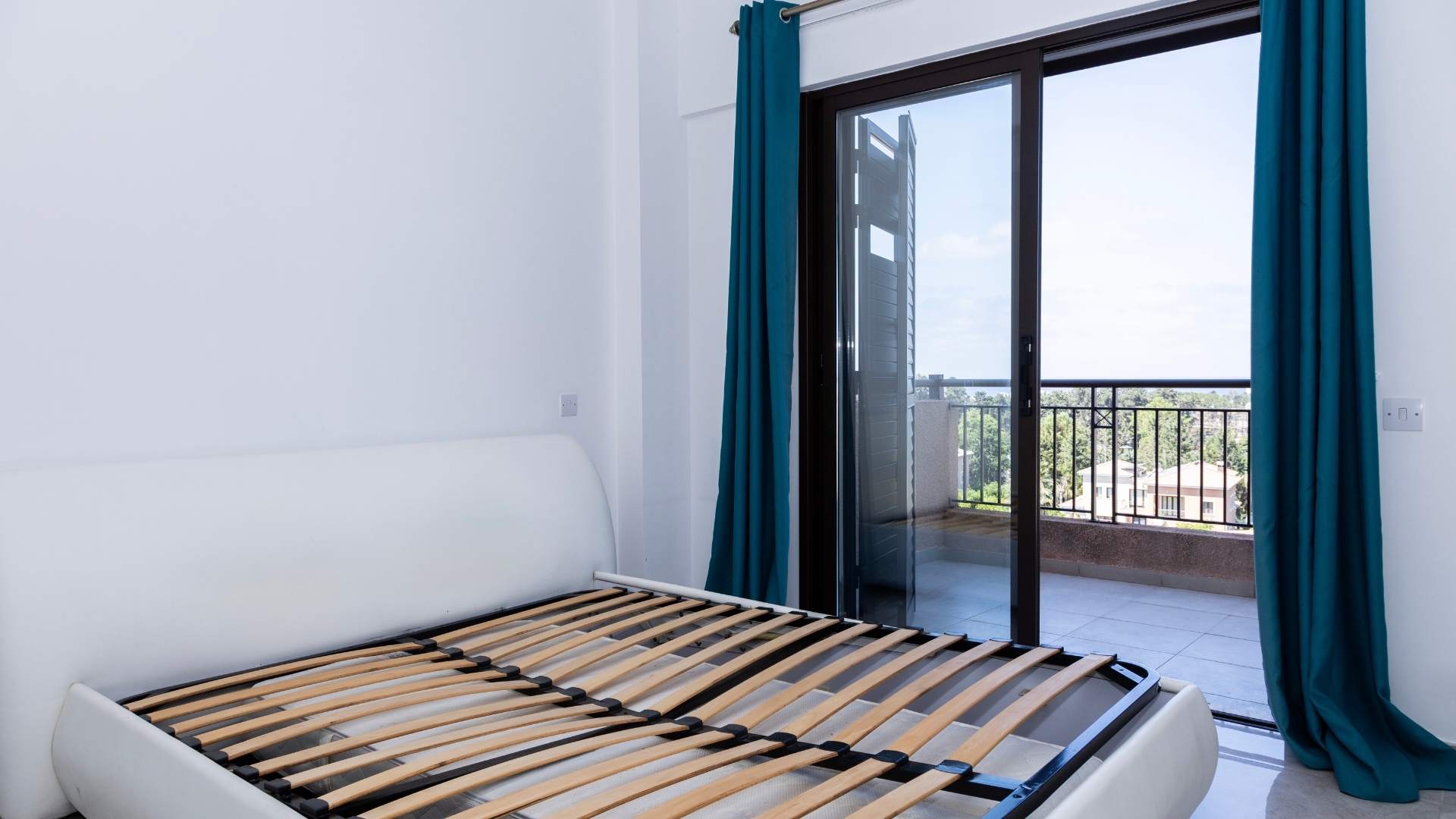 2 bedroom Apartments / Penthouses in Kato Paphos, Paphos, Cyprus – A-APHG-1-503A
