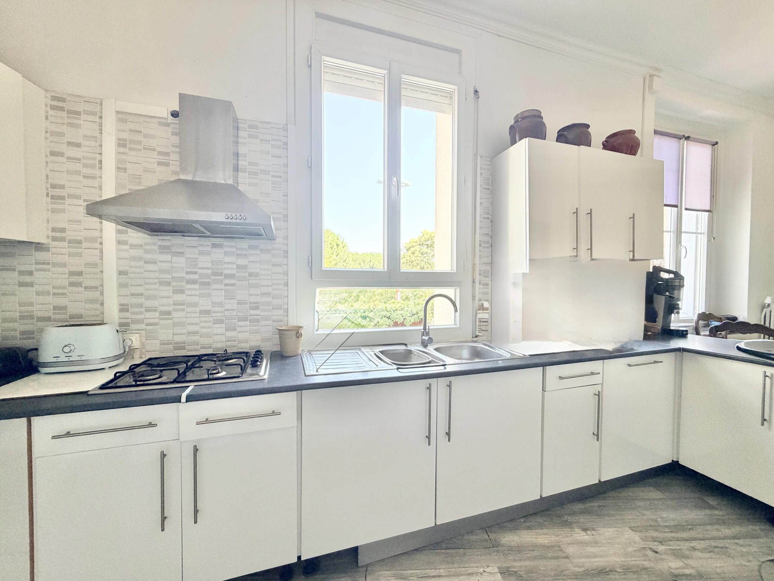 Elegant Bourgeois Residence in the Heart of Carcassonne, Languedoc-Roussillon – France – BVI86329