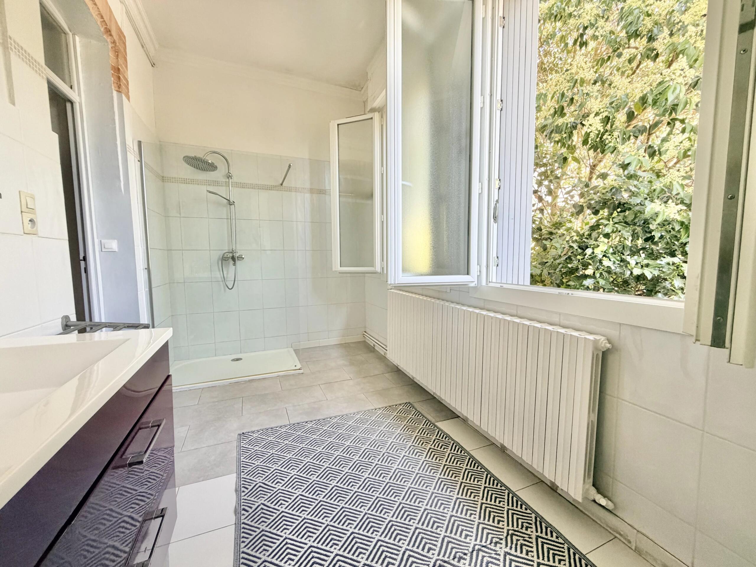 Elegant Bourgeois Residence in the Heart of Carcassonne, Languedoc-Roussillon – France – BVI86329