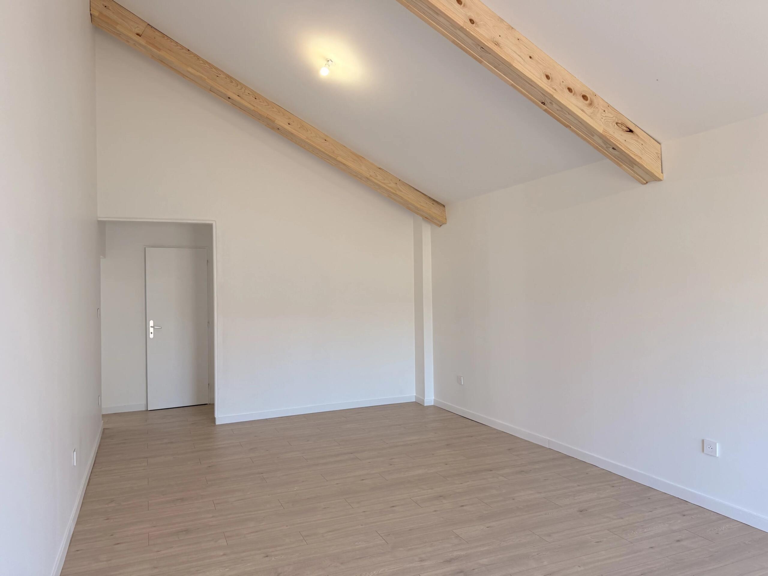 Renovated Three Bedroom Exideuil-sur-Vienne, Aquitaine – France – BVI86197