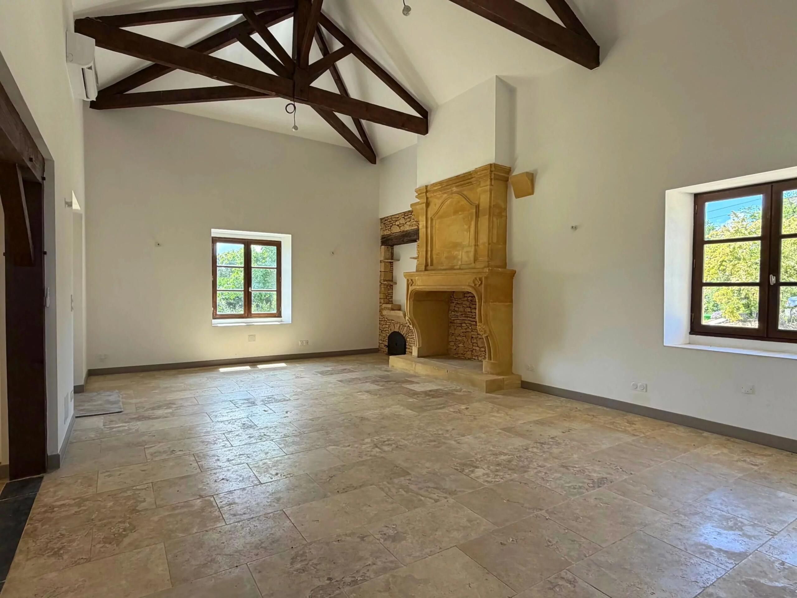Beautifully Renovated Home within Walking Distance of Monpazier with Pool Permission, Aquitaine – France – BVI83427