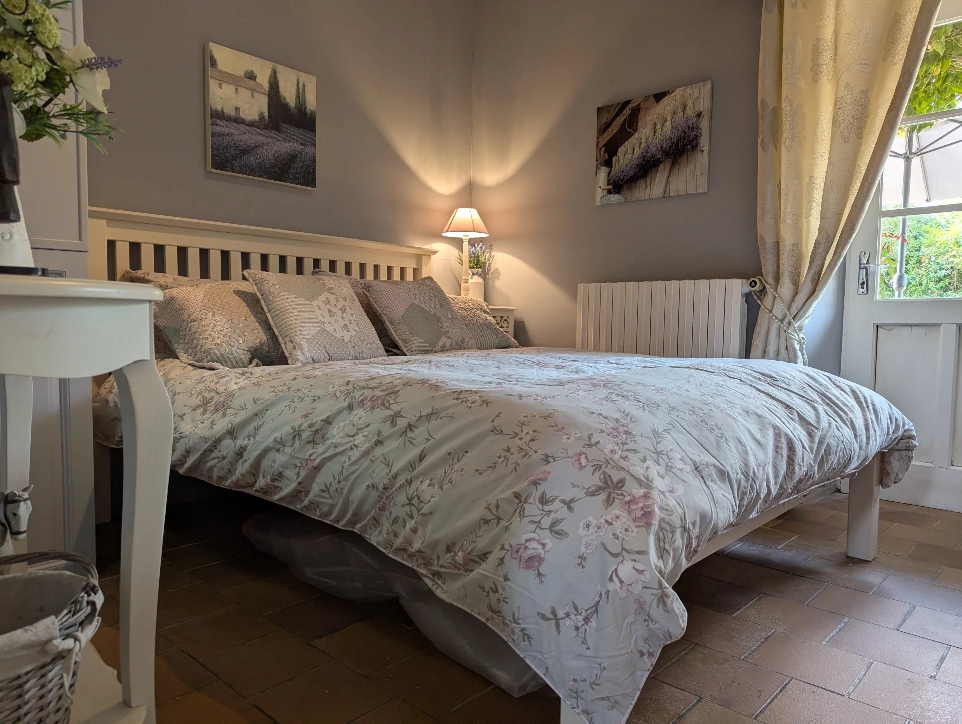 Stunning 4 bedroom manor house with pool and guest suite, Pays de la Loire – France – BVI80982