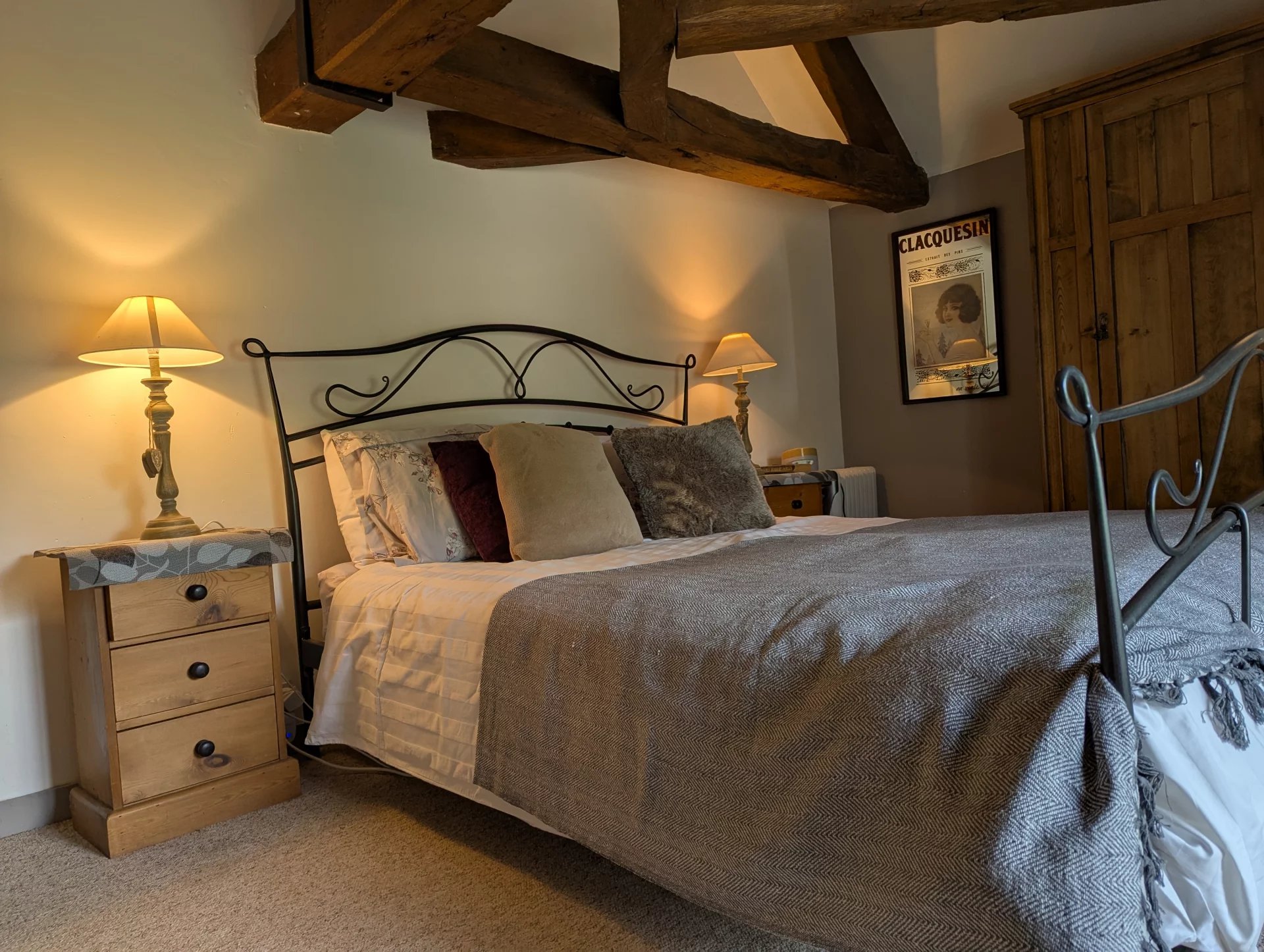 Stunning 4 bedroom manor house with pool and guest suite, Pays de la Loire – France – BVI80982