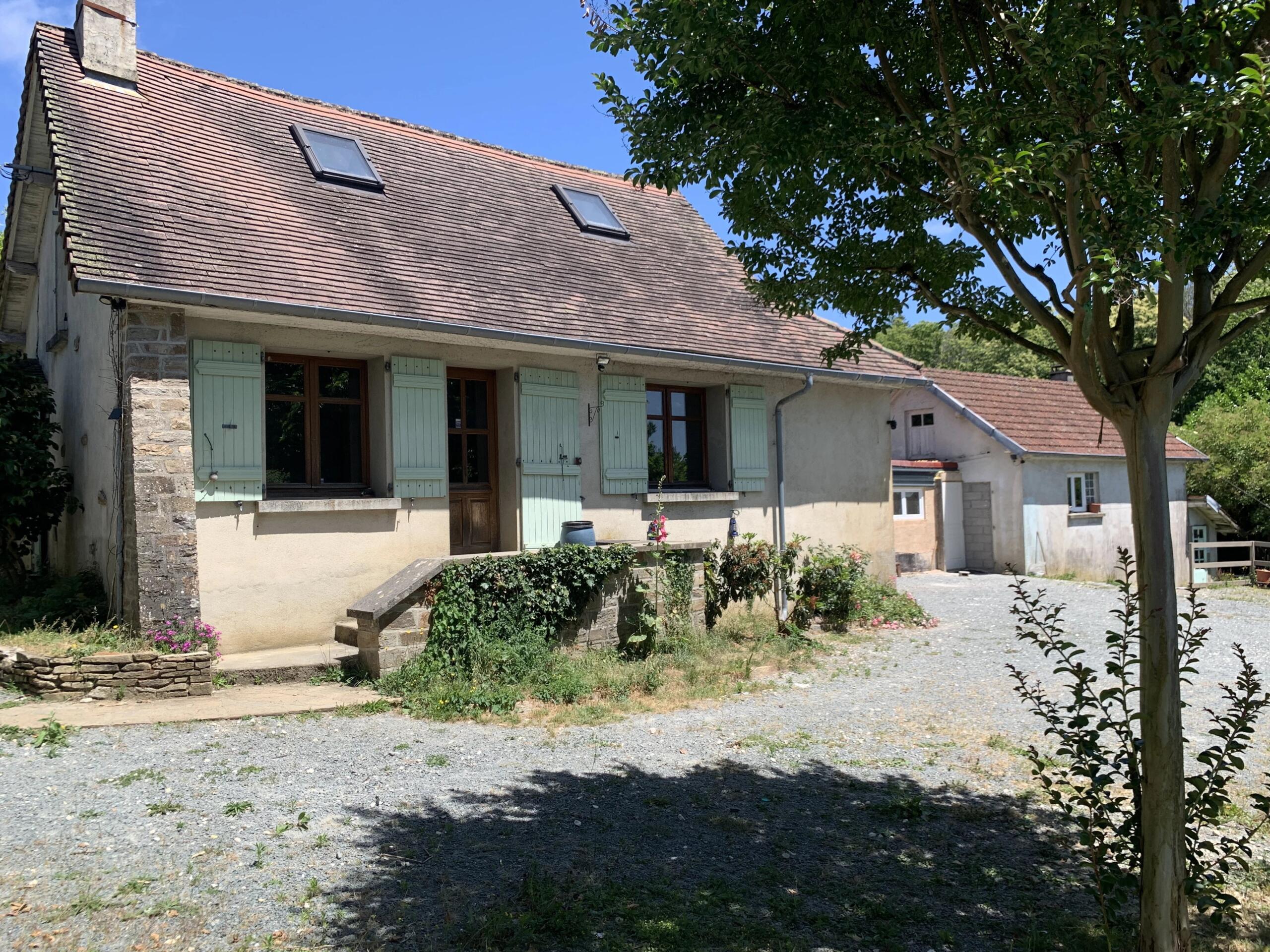 Character house with Huge Barn, 5 Bedrooms and Endless Potential, Aquitaine – France – BVI86019