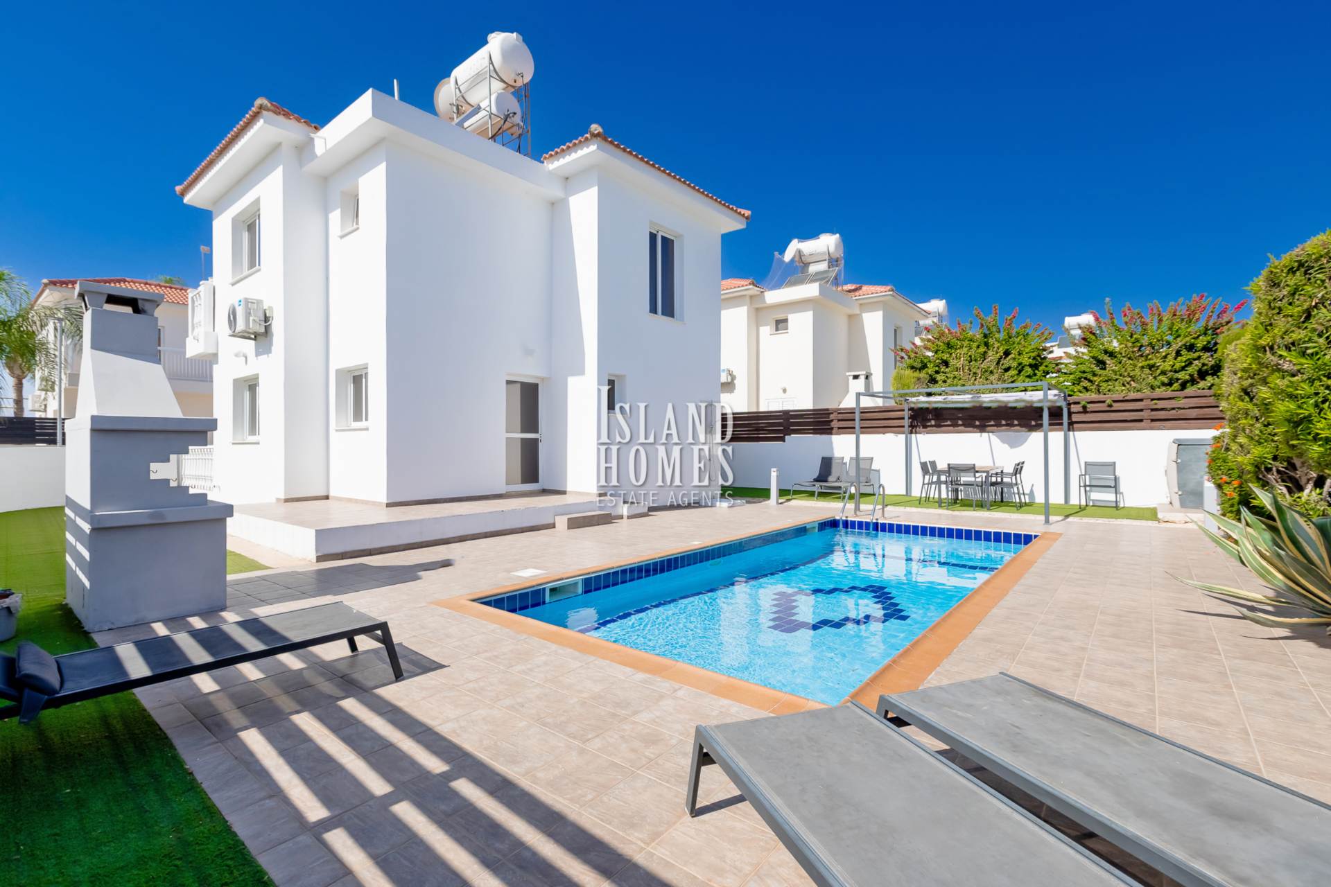 2 bedroom Detached in Ayia Napa, Famagusta, Cyprus – NgS129