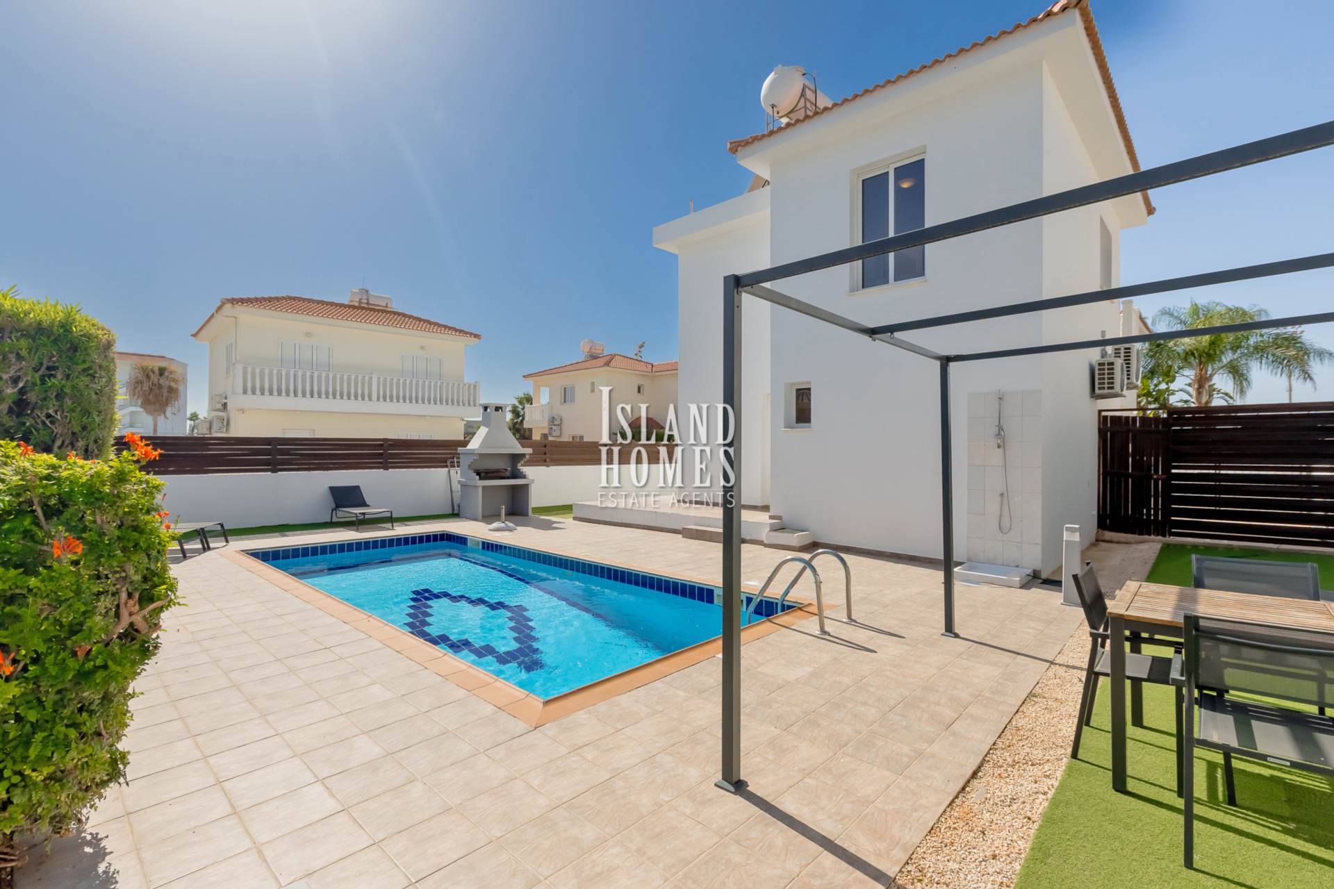 2 bedroom Detached in Ayia Napa, Famagusta, Cyprus – NgS129