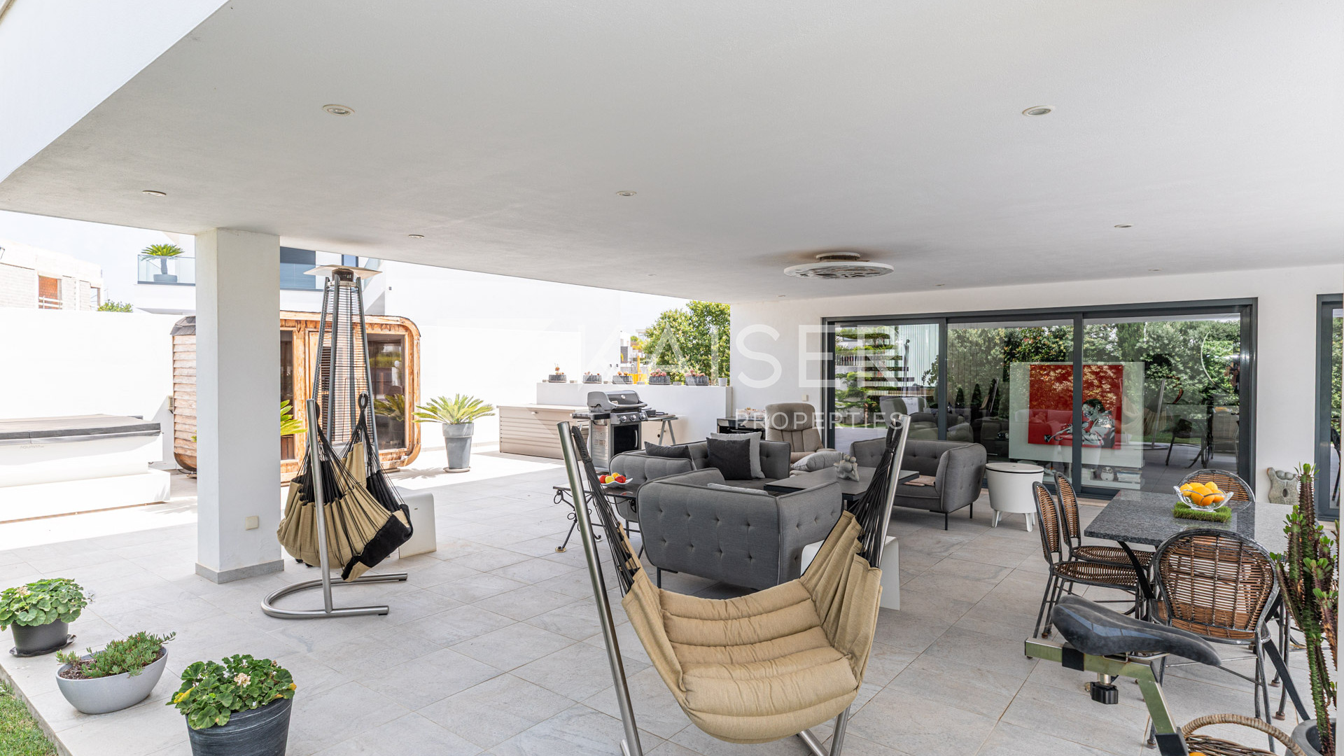 3 bedroom Villa house in Alcantarilha, Portugal – KP1357