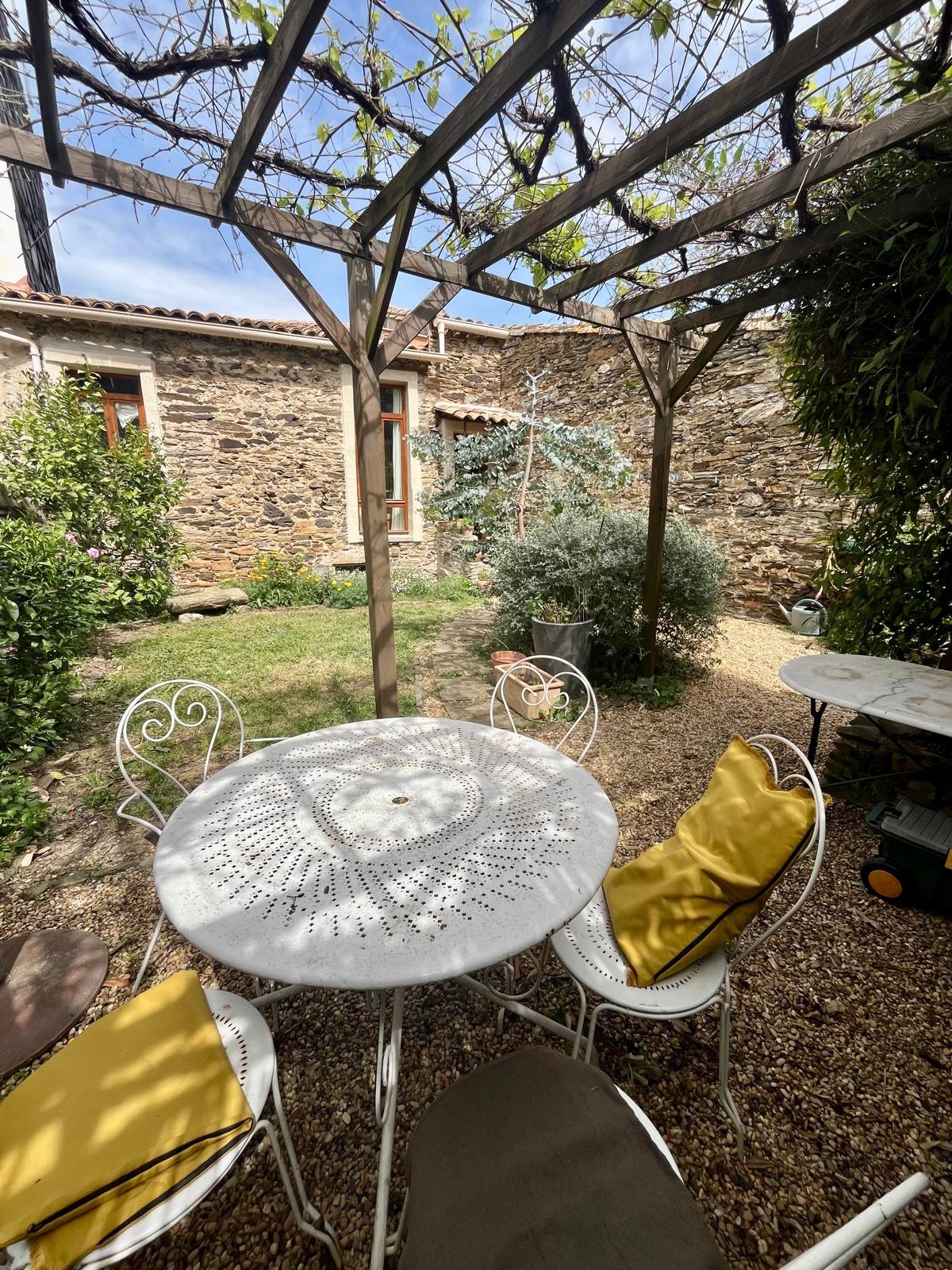 4 bedroom House in Roujan, Herault, France – fr349000ee