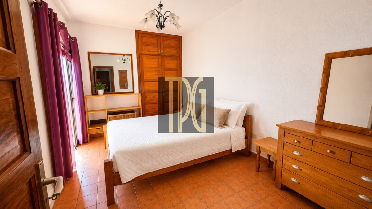 1 Bedroom Apartment for Sale in Los Cristianos, Arona – OPN1940R