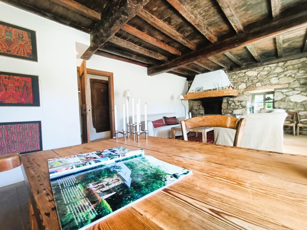 2 Superb properties with pool and sauna, magnificent mountain views, and garden