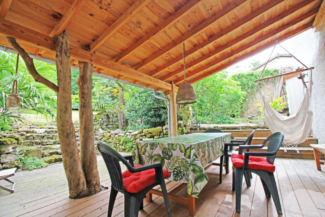 Charming 3 bed house with garden, pool and sunny terraces near Le Mas d’Azil