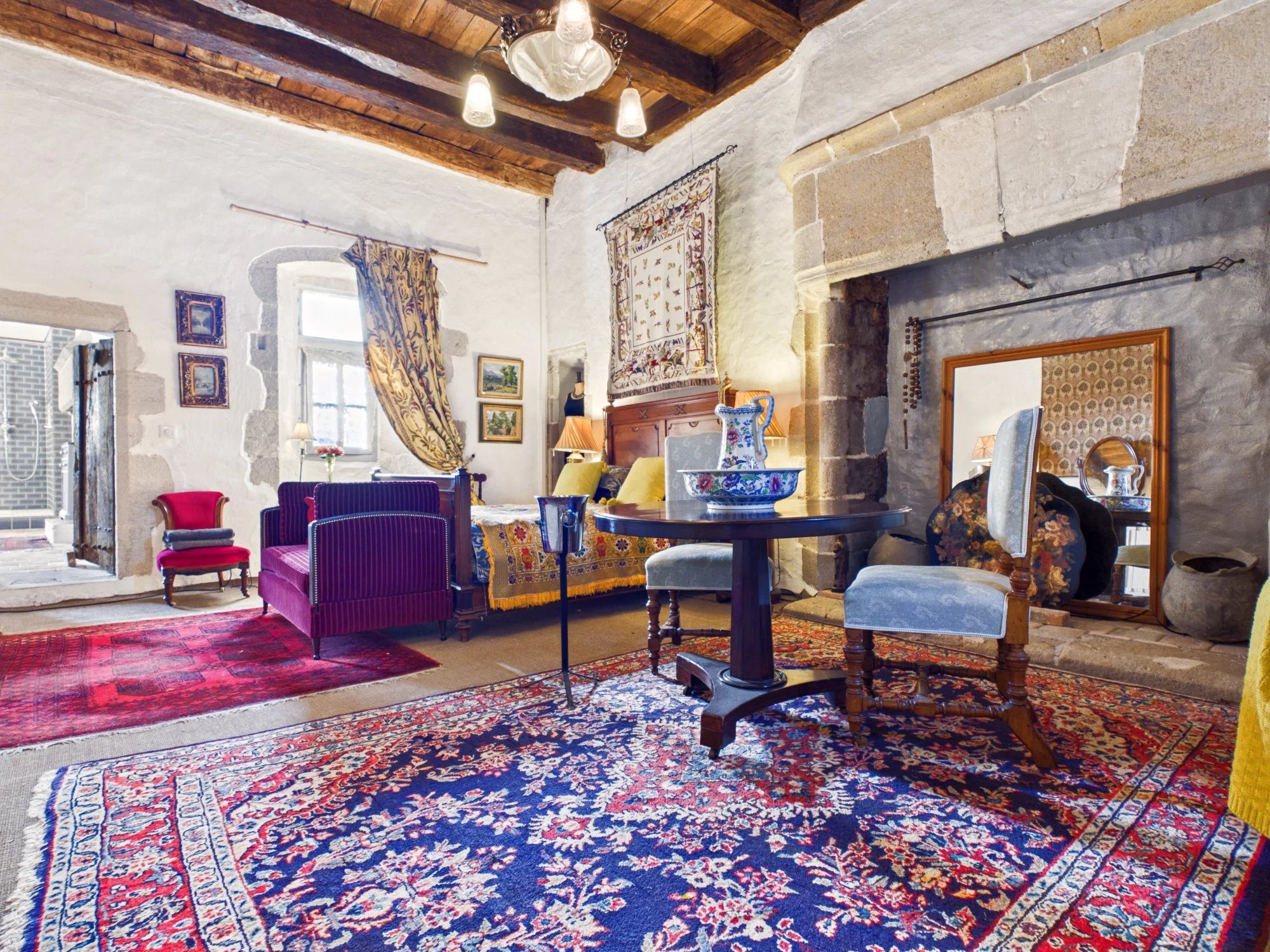 Rare opportunity to acquire a unique fortress chateau located in the heart of the Vienne., Poitou-Charentes – France – BVI67966