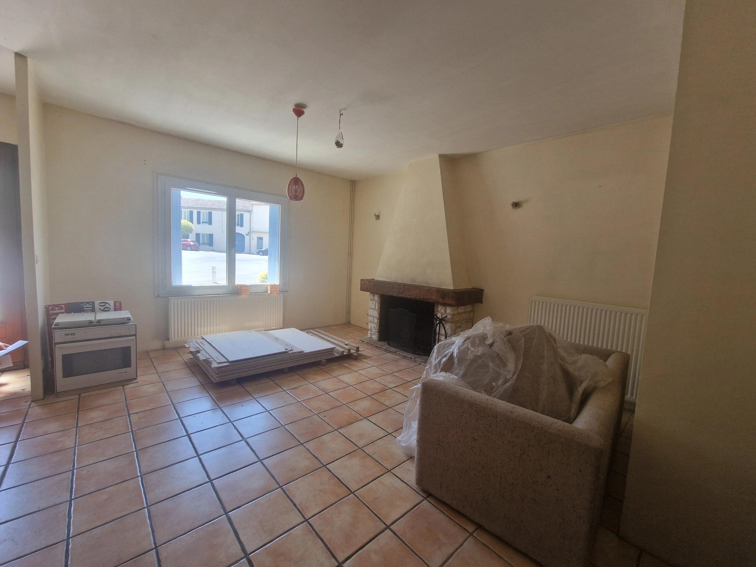Charming Village House with Garden in the Heart of a Thriving Village, Aquitaine – France – BVI84955