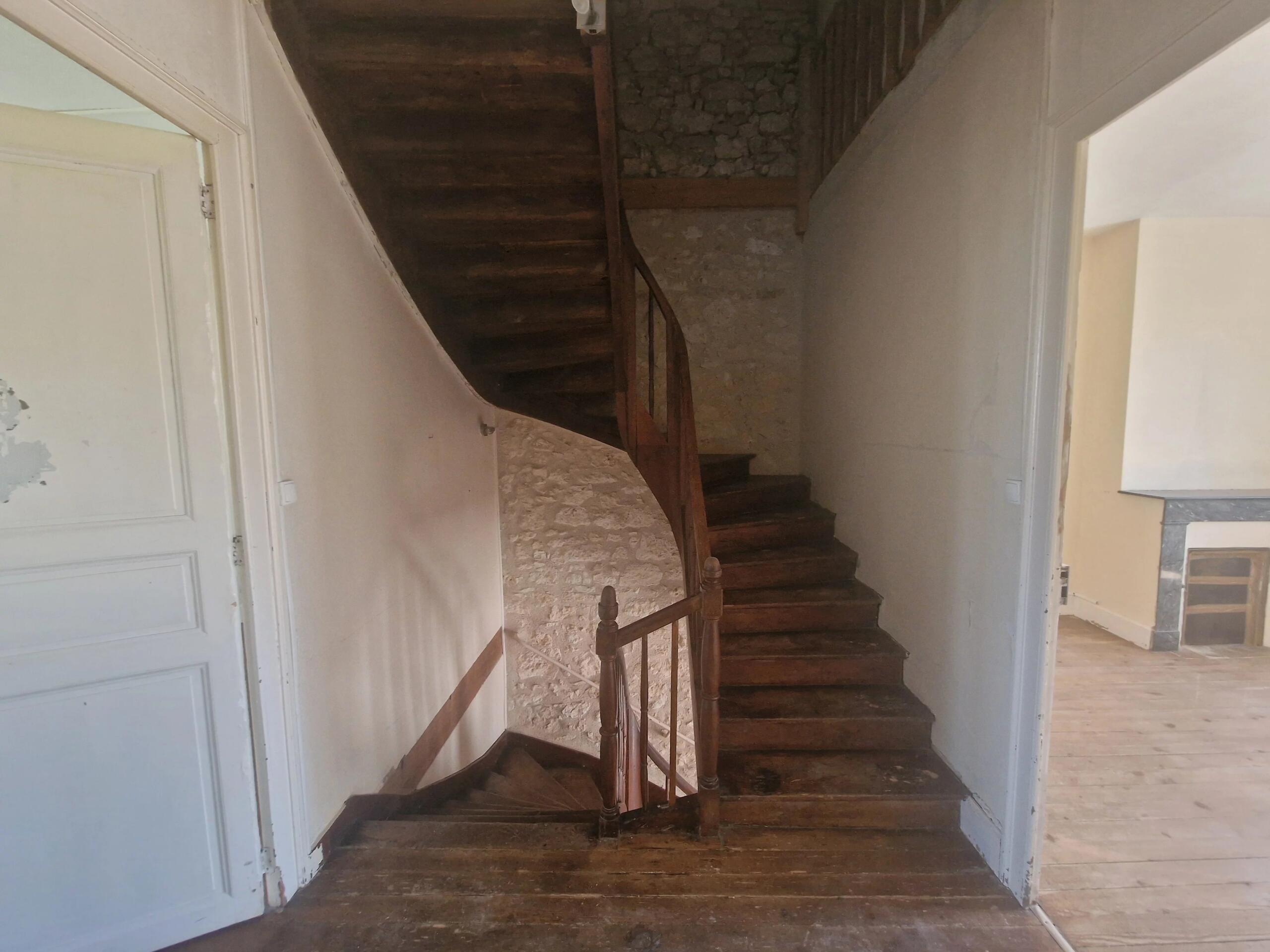 Charming Village House with Garden in the Heart of a Thriving Village, Aquitaine – France – BVI84955