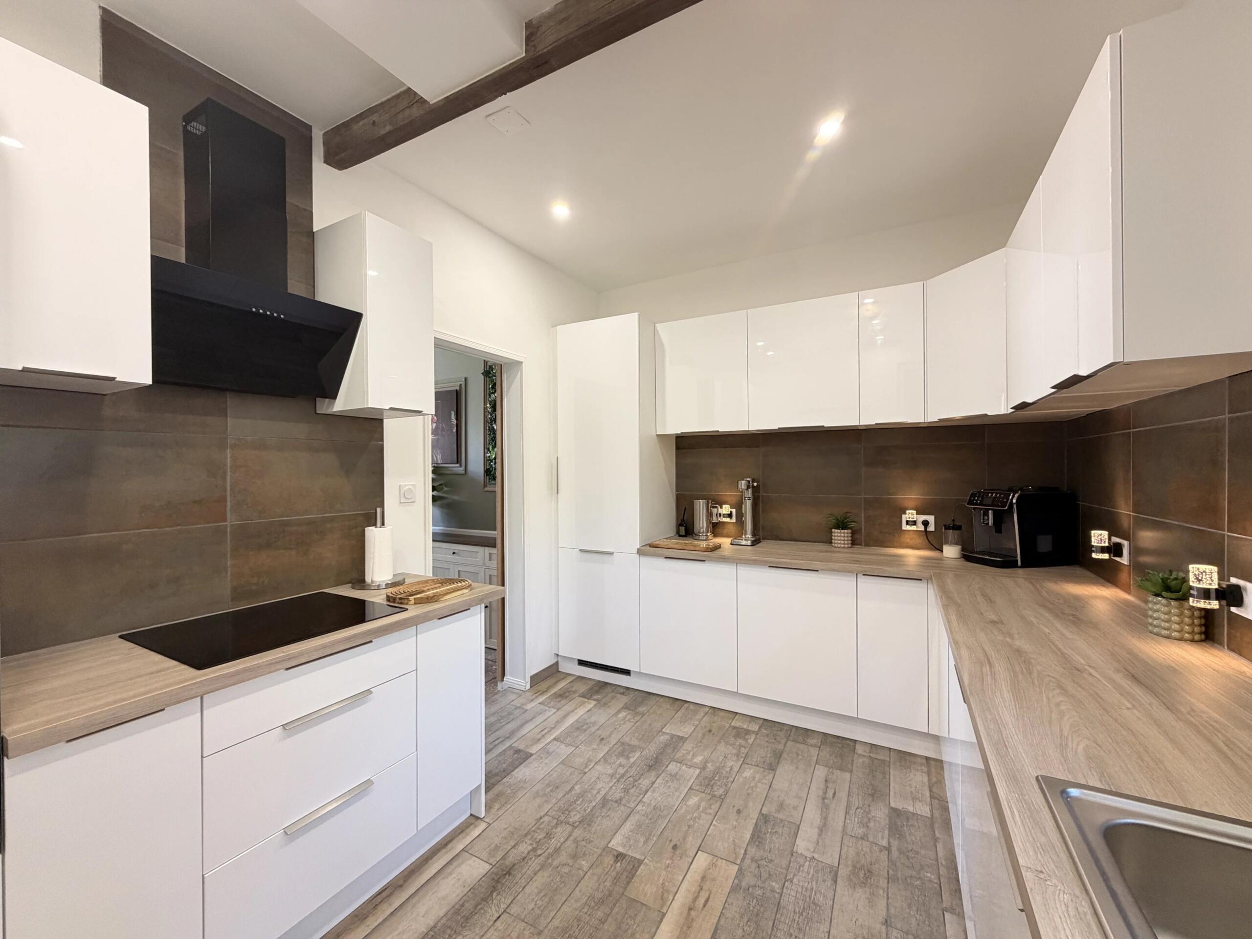 Stunning Renovated Country Property with business potential between Ruffec and Civray, Poitou-Charentes – France – BVI86292