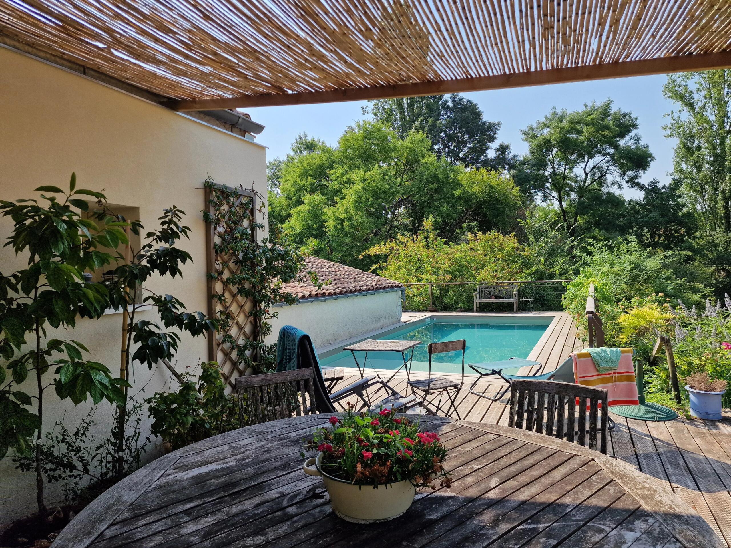 4-bed farmhouse in idyllic setting between Eymet and Bergerac, Aquitaine – France – BVI86326