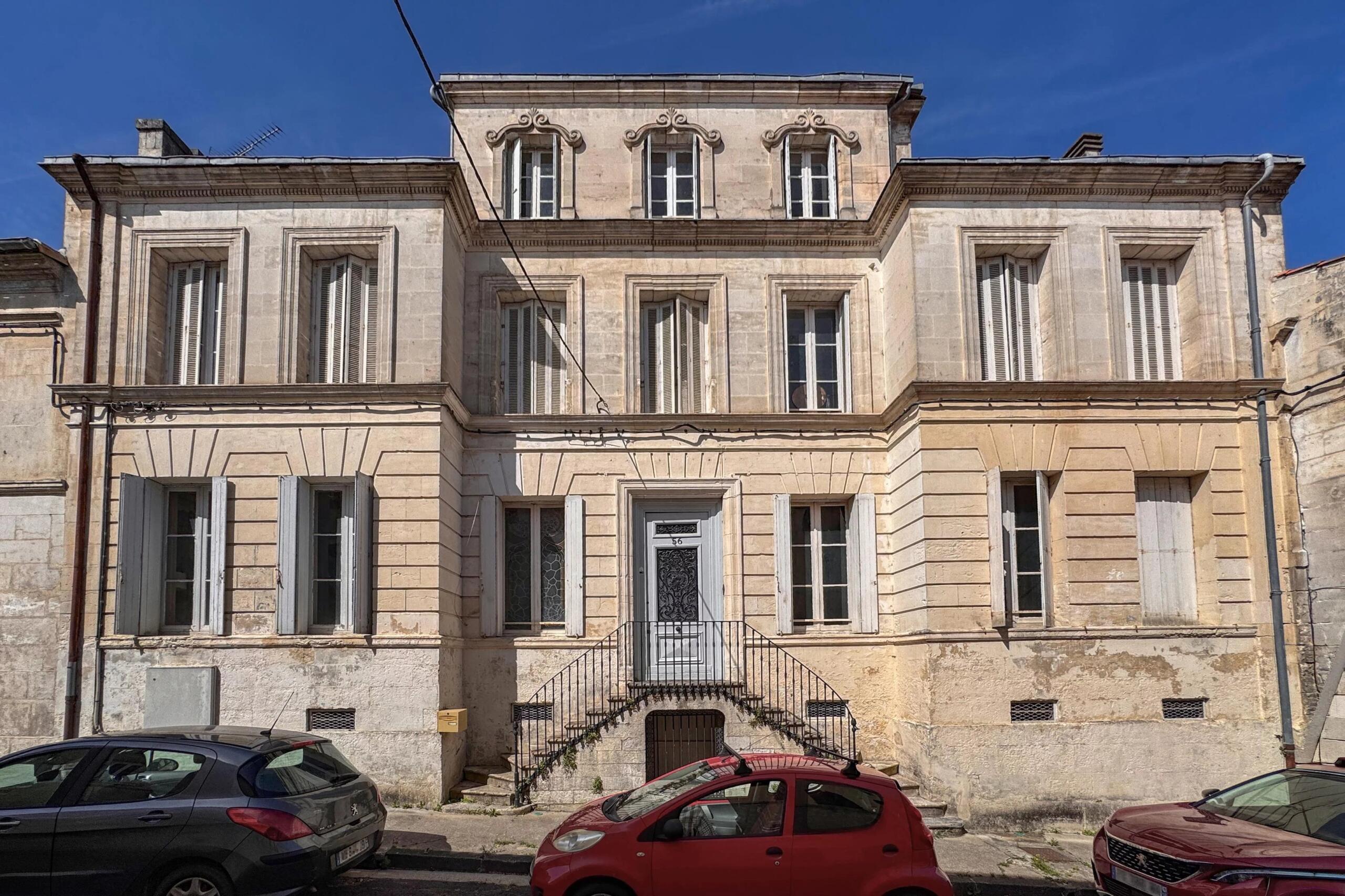 Elegant period property with five guest houses in the heart of this riverside market town., Poitou-Charentes – France – BVI84697