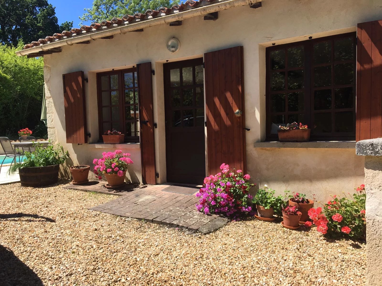 Lovely 2-bedroom house with a separate chalet and heated pool, Aquitaine – France – BVI81085