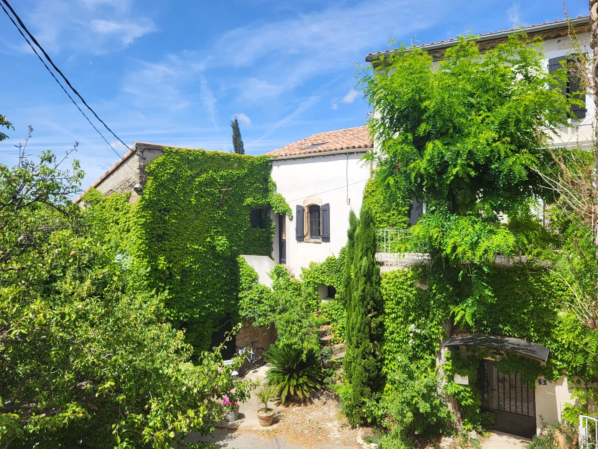 Exceptional Stone Estate with Guest Accommodation, 2 Pools and 9 Hectares in the Heart of Nature, Languedoc-Roussillon – France – BVI85443