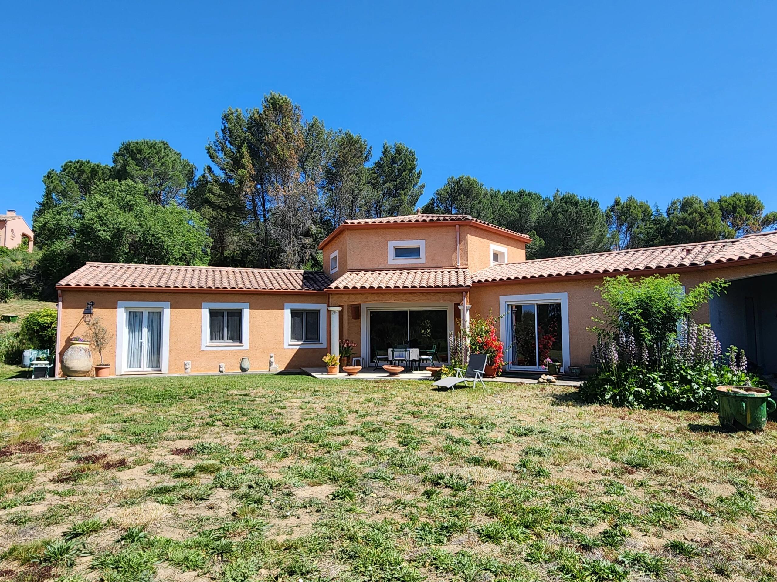Beautiful 3 bedroom villa with panoramic views, Languedoc-Roussillon – France – BVI85889