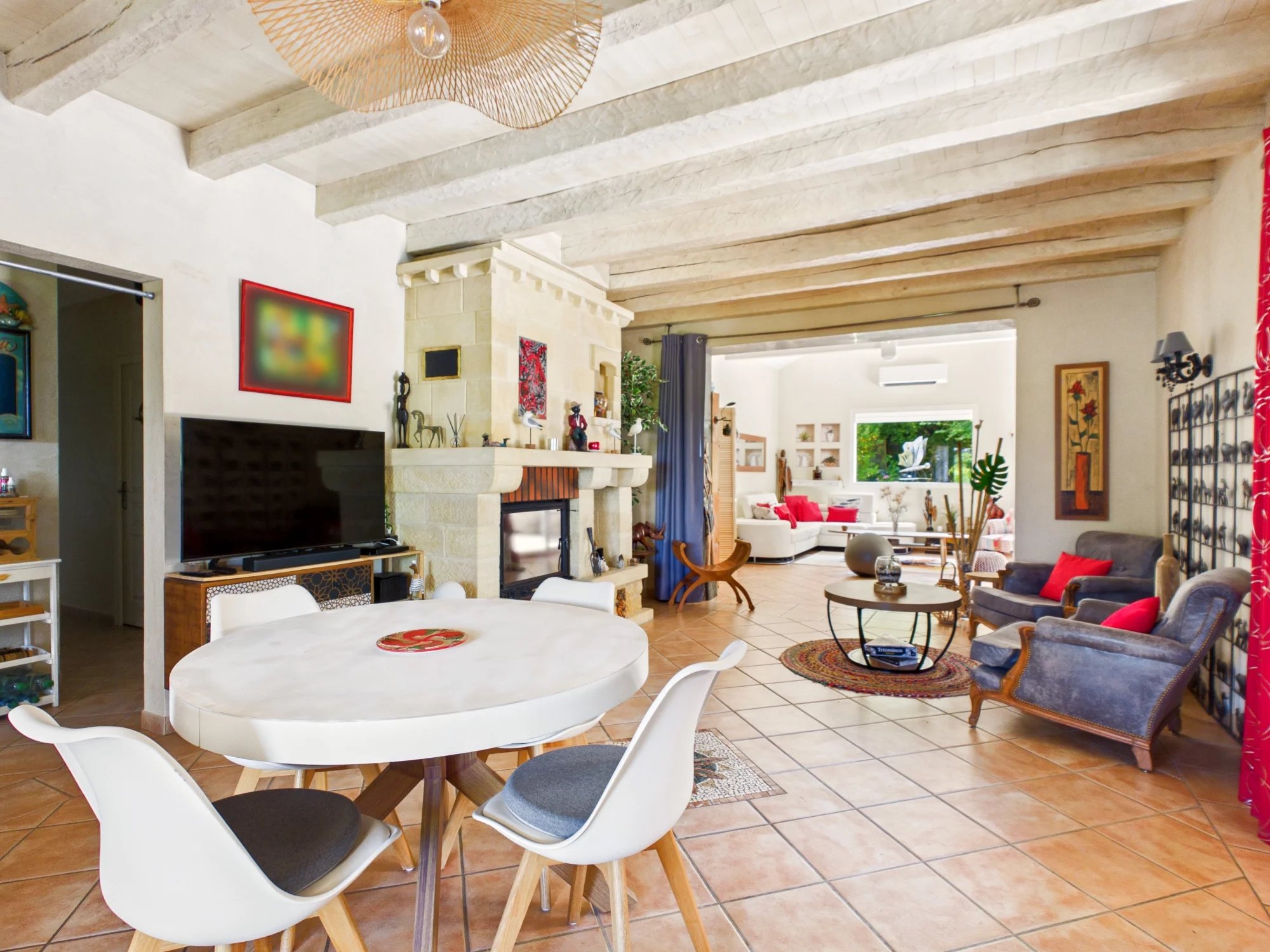 Beautifully presented 5 bed house with pool, guest apartment and garage near Sarlat, Aquitaine – France – BVI86022