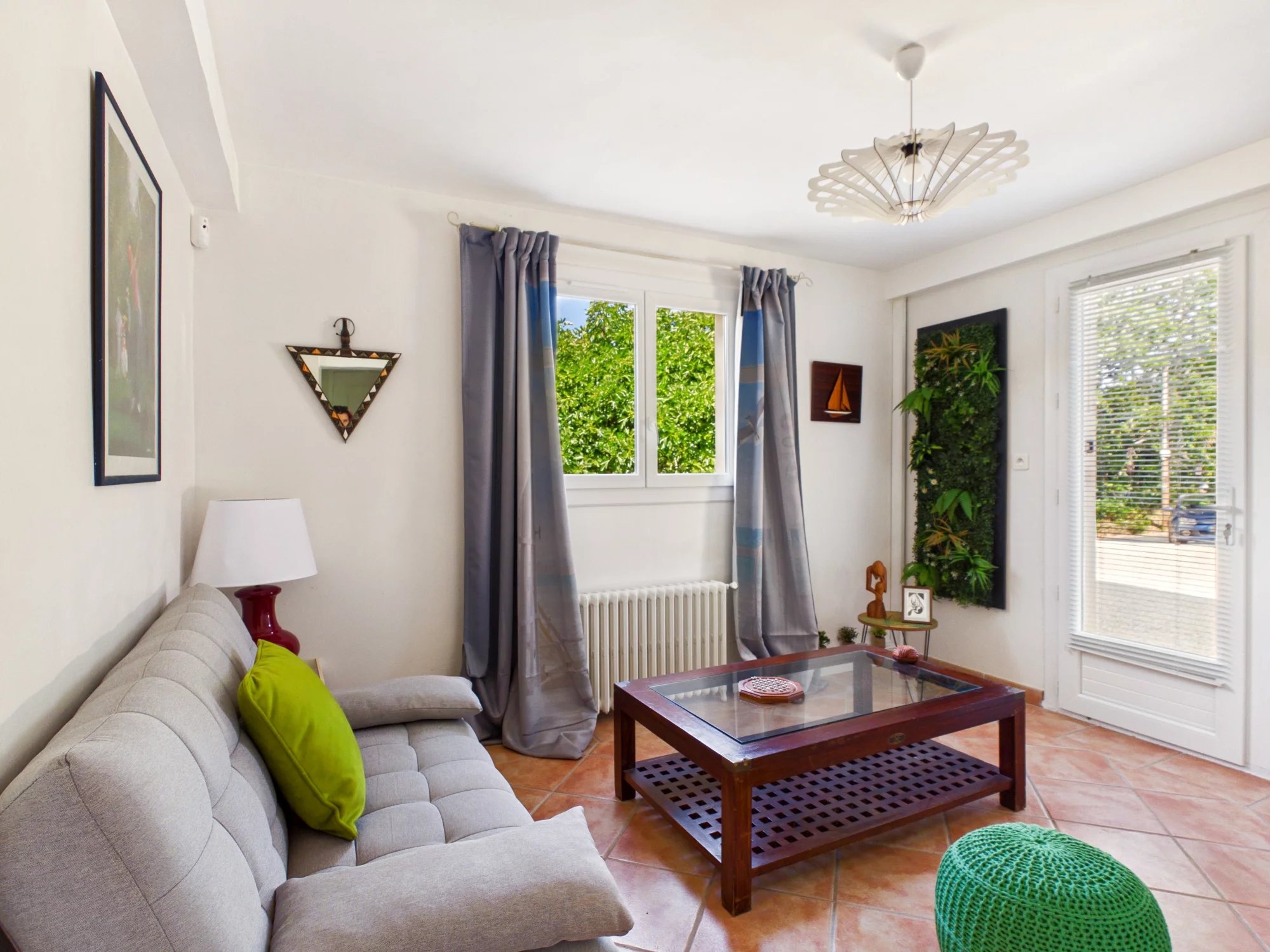 Beautifully presented 5 bed house with pool, guest apartment and garage near Sarlat, Aquitaine – France – BVI86022