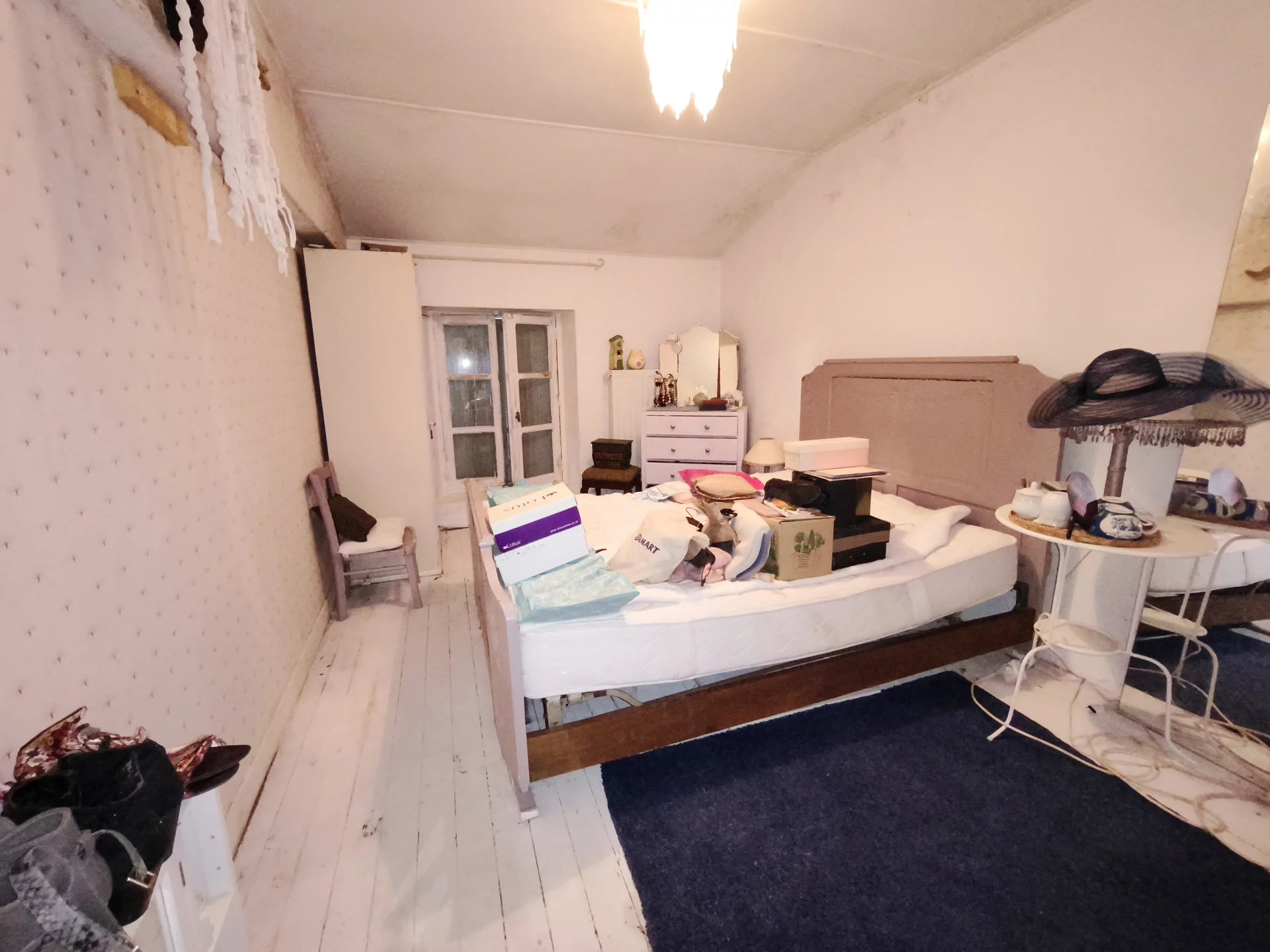 Charming semi-detached Home with barns, orchard and 5000m² of land, Poitou-Charentes – France – BVI82527