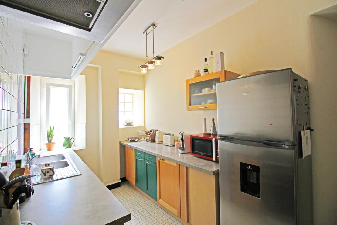 Charming cosy village house with 3 light filled bedrooms, a shady terrace and courtyard near Fanjeaux