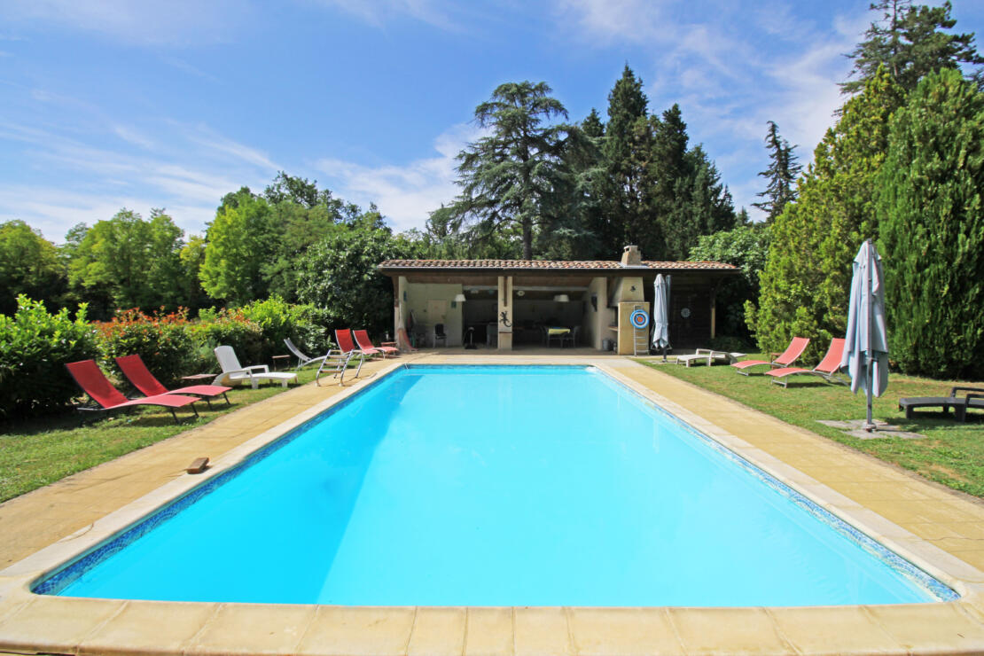 Beautiful domaine with large mature garden, two gîtes and a pool, minutes from the pretty town of Mirepoix