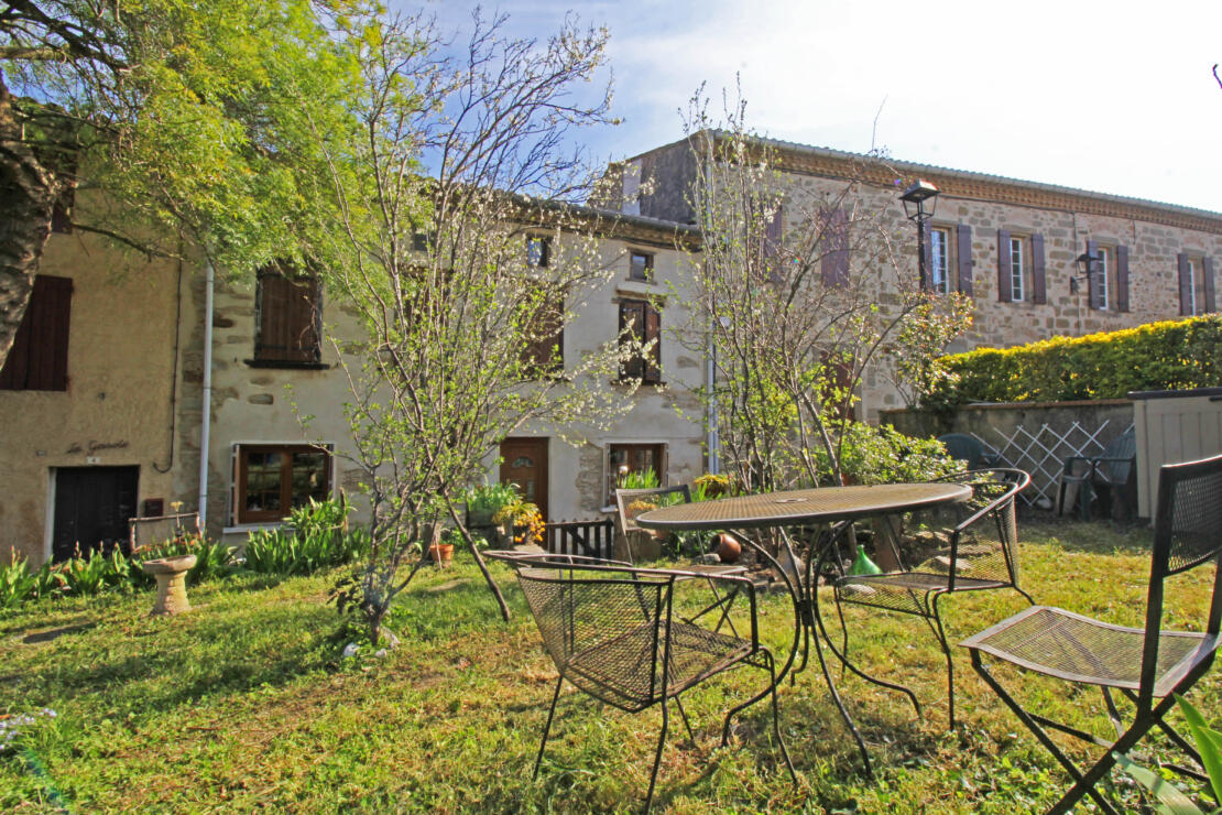 Charming, comfortable, stone village house with front garden and spacious rear terrace near Castelnaudary
