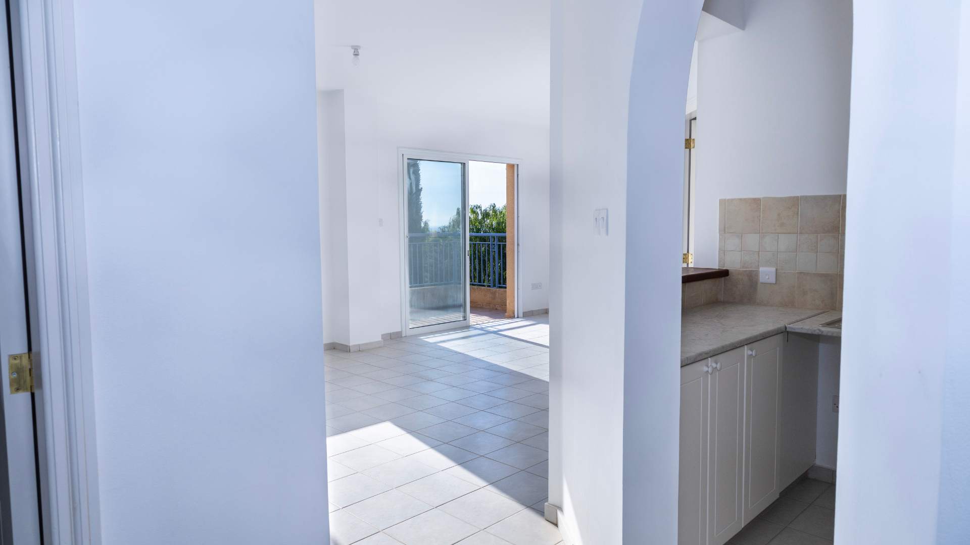 2 bedroom Apartments / Penthouses in Peyia, Paphos, Cyprus – A-PG-BLK-B-205