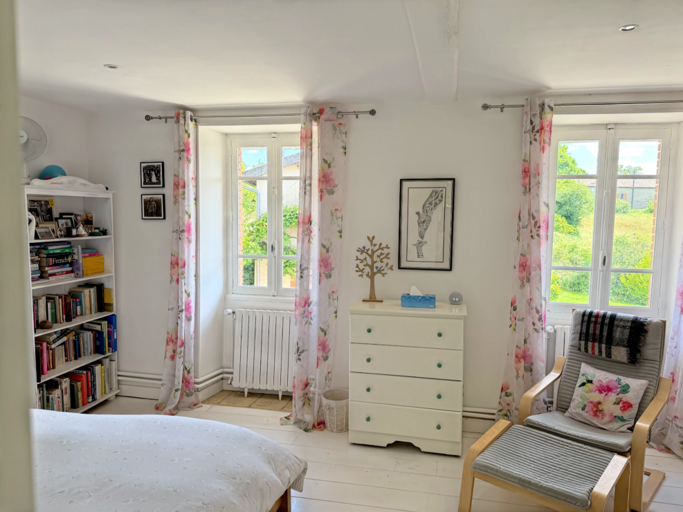 Stunning renovated farmhouse with a separate gîte, only 20mins from Albi