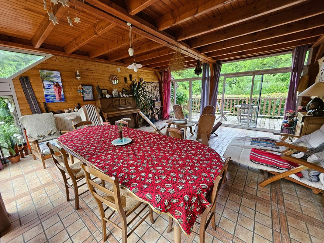 4 bedroom maison in Cubjac Auvezere Val D Ans, Dordogne, France