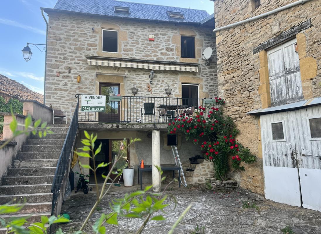 2 bedroom corps de ferme in La Canourgue, Lozère, France