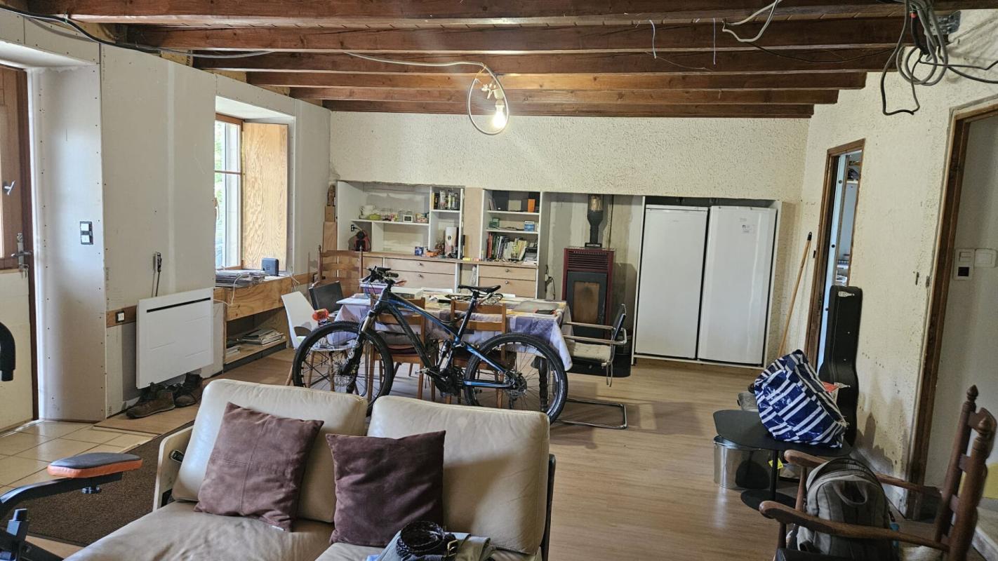 3 bedroom corps de ferme in Peyre En Aubrac, Lozère, France