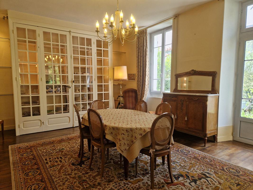 7 bedroom maison de maitre in Foix, Ariège, France